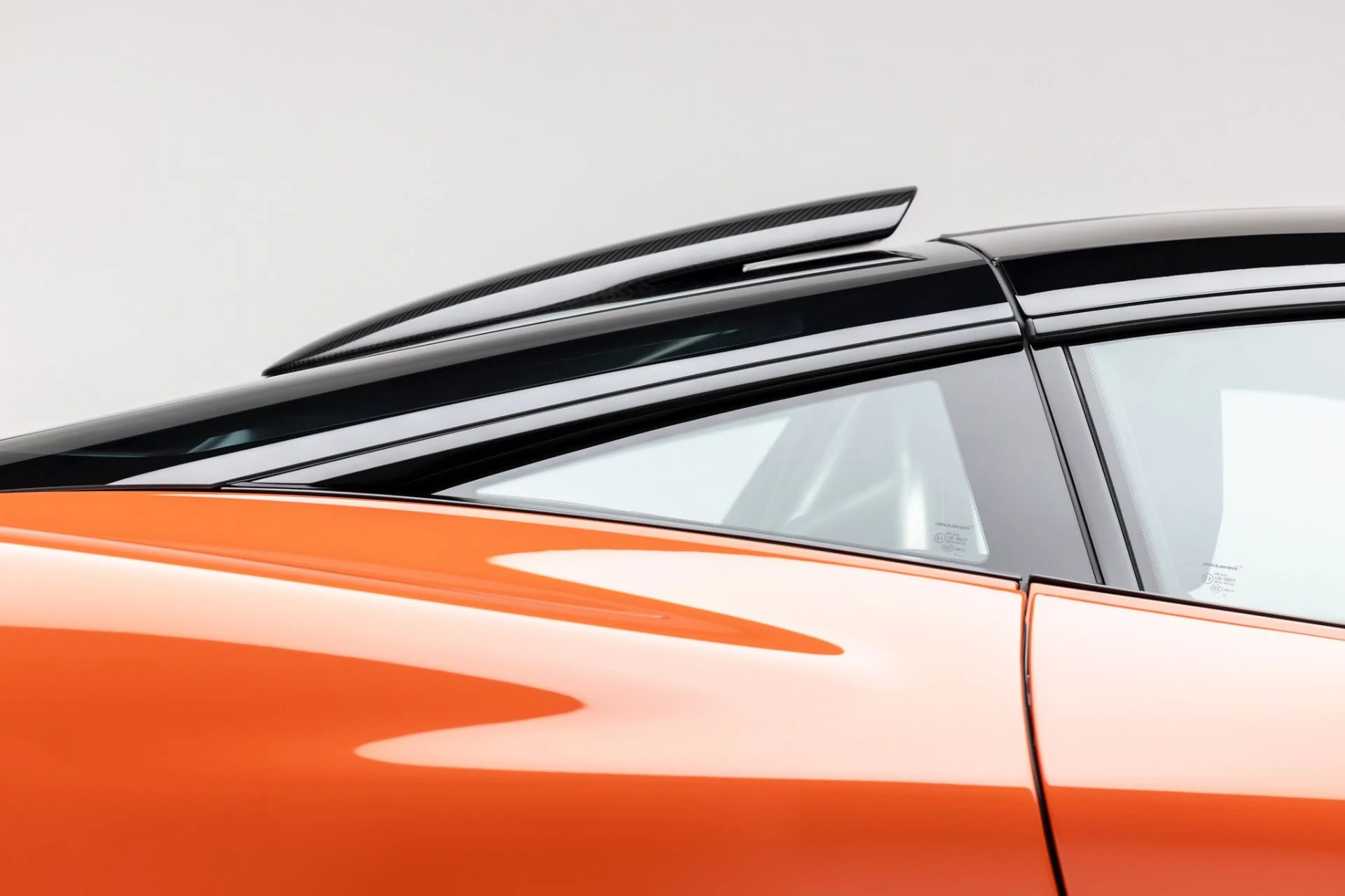 mph019_1979522015_Used_2021_Mc_Laren_765_LT_1760728130_ffbe56badf