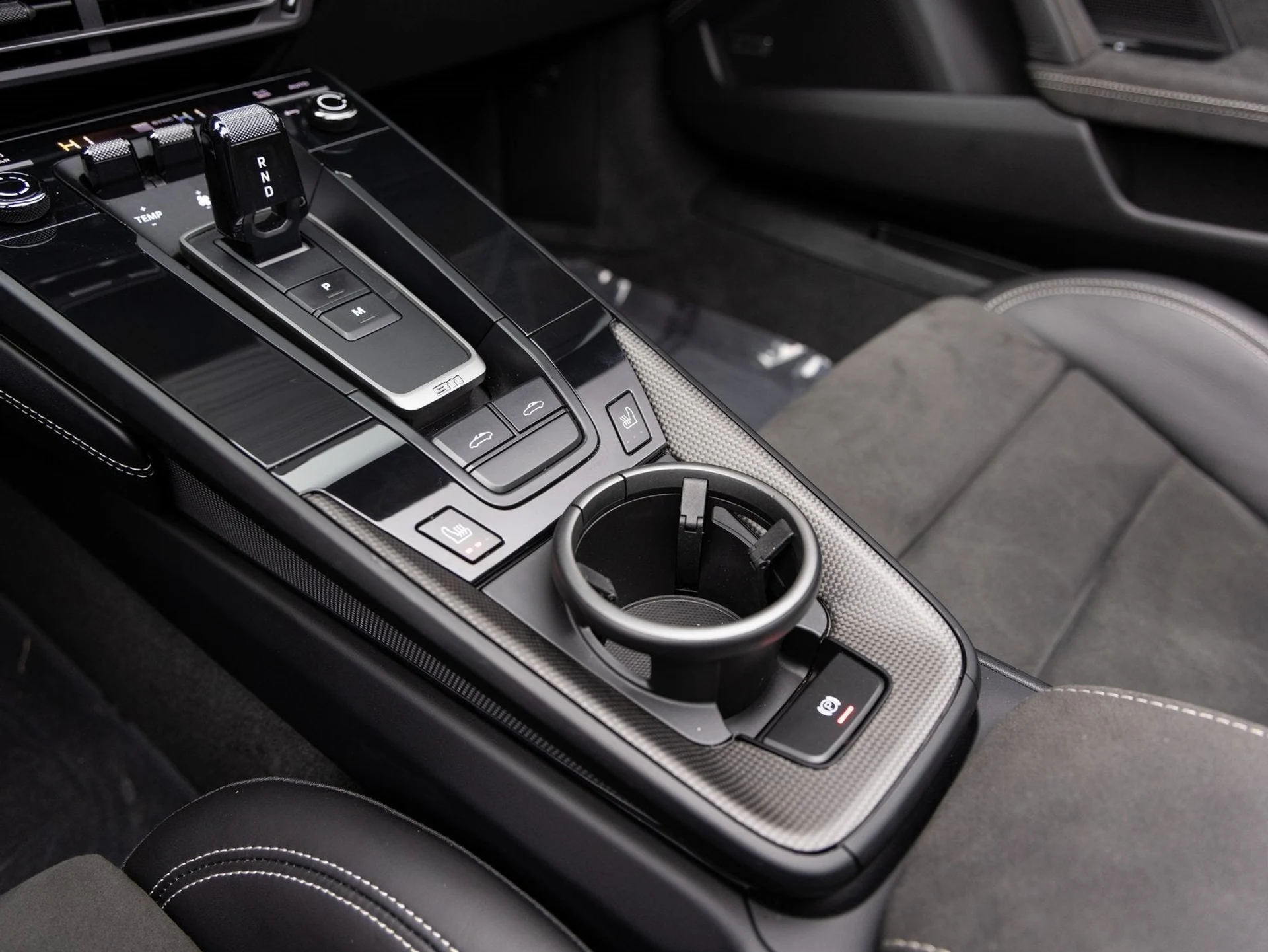 mph019_197985983_20_d2fc38285c