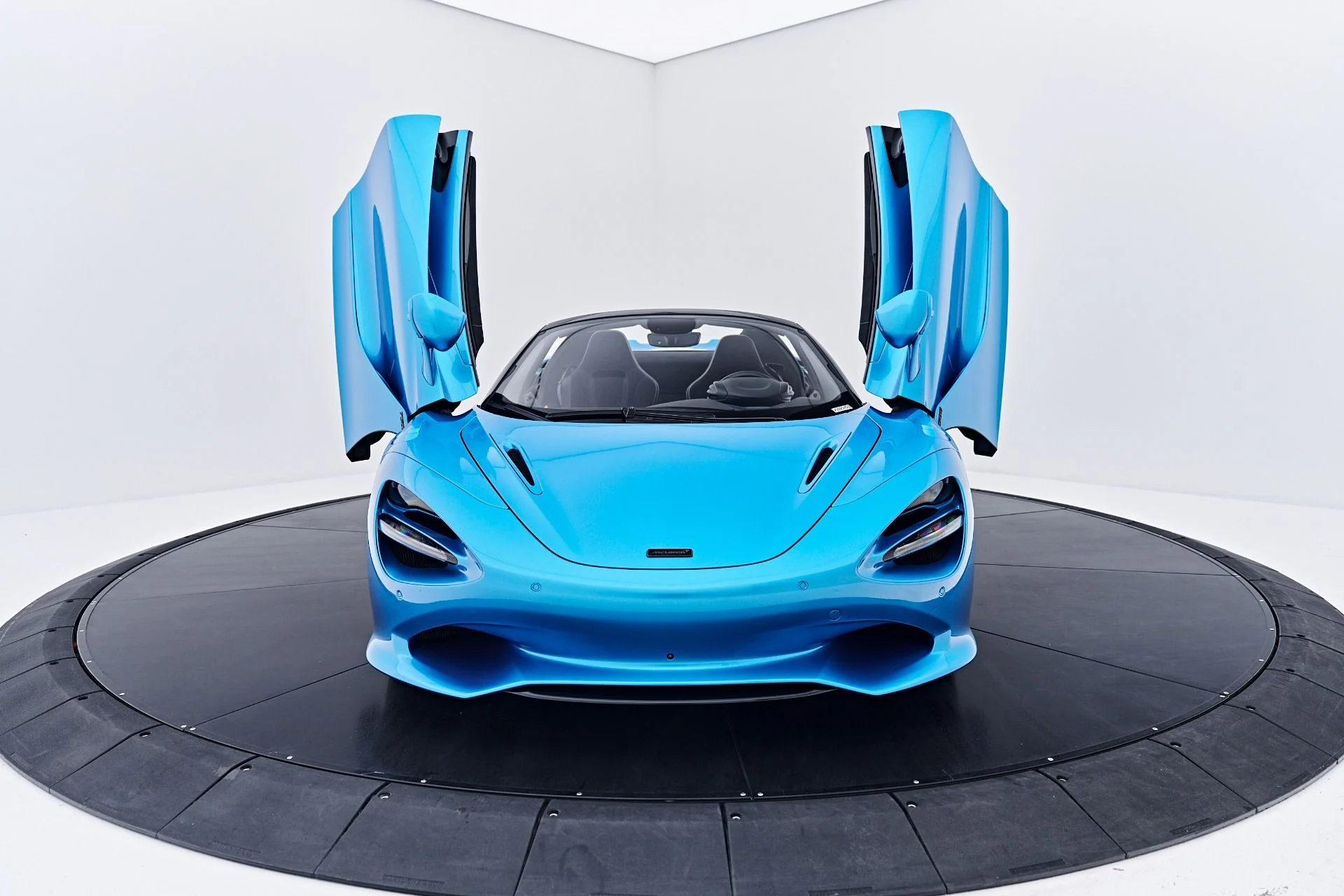 mph019_198350416_Used_2025_Mc_Laren_750_S_1787619668_d8f1d46e78