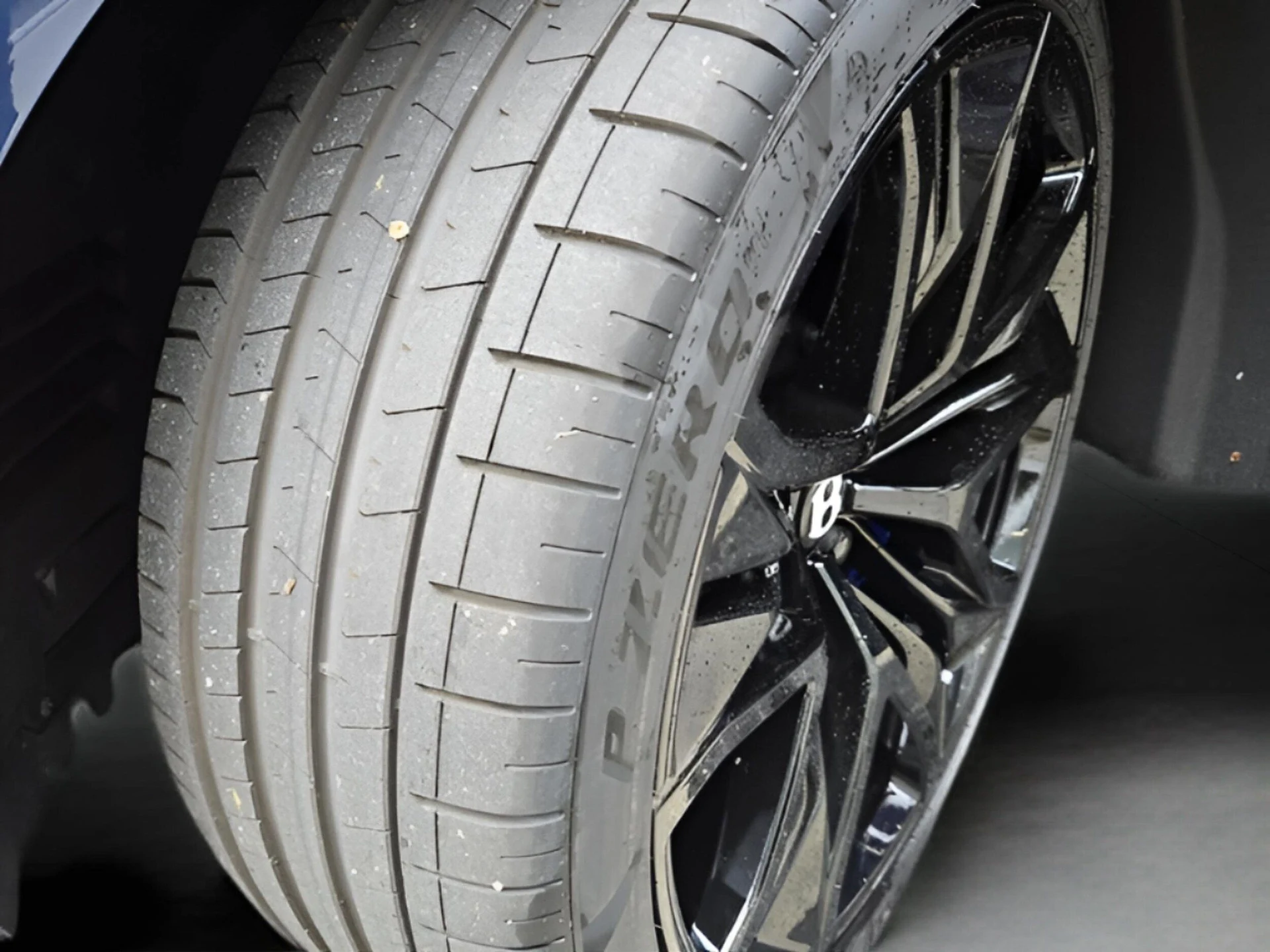 mph019_1985536268_795a358a84cd211ba6d3c942a81cf3d8x_756e317abf