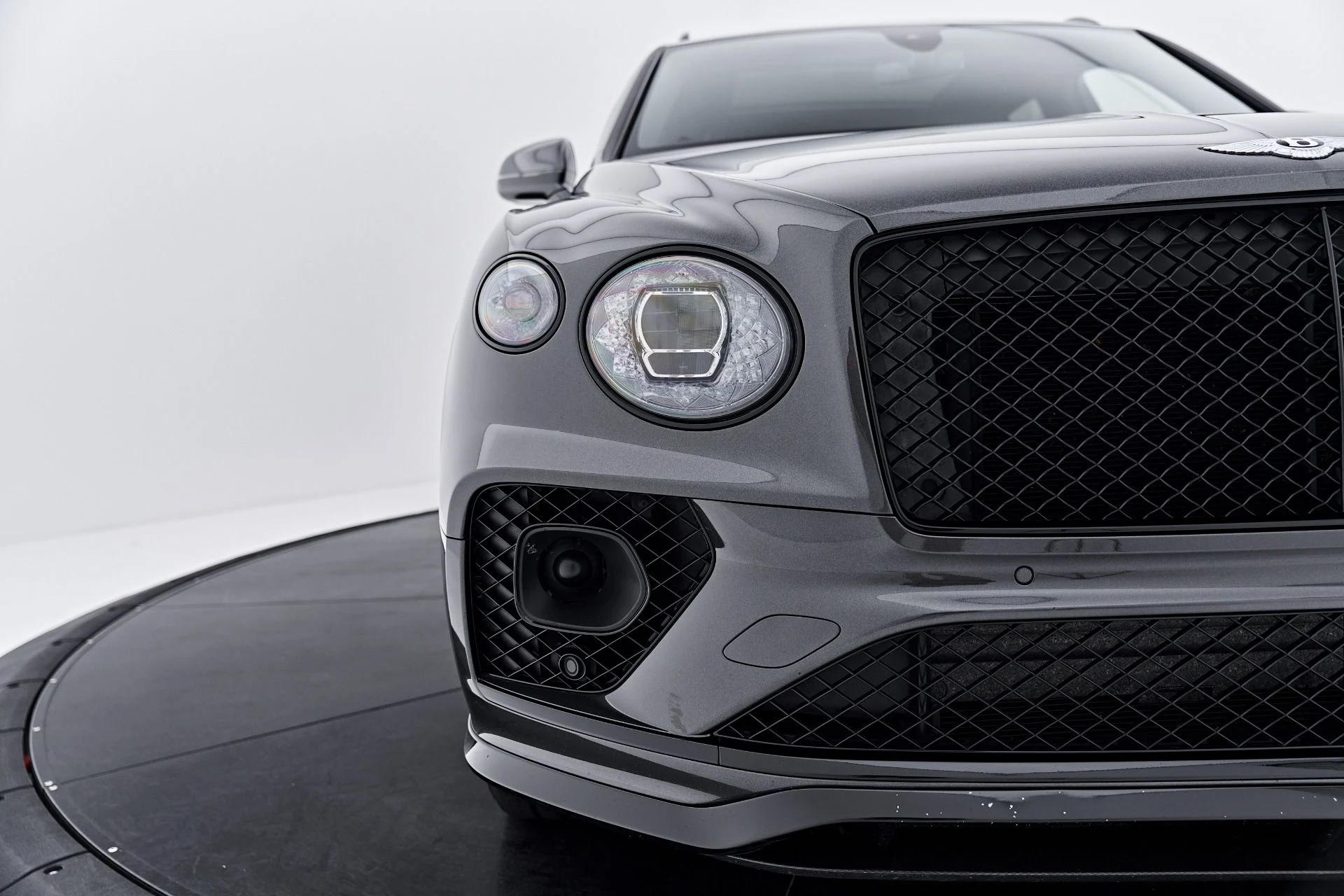 mph019_1988679838_Used_2022_Bentley_Bentayga_V8_1791935710_d26a9fa6eb