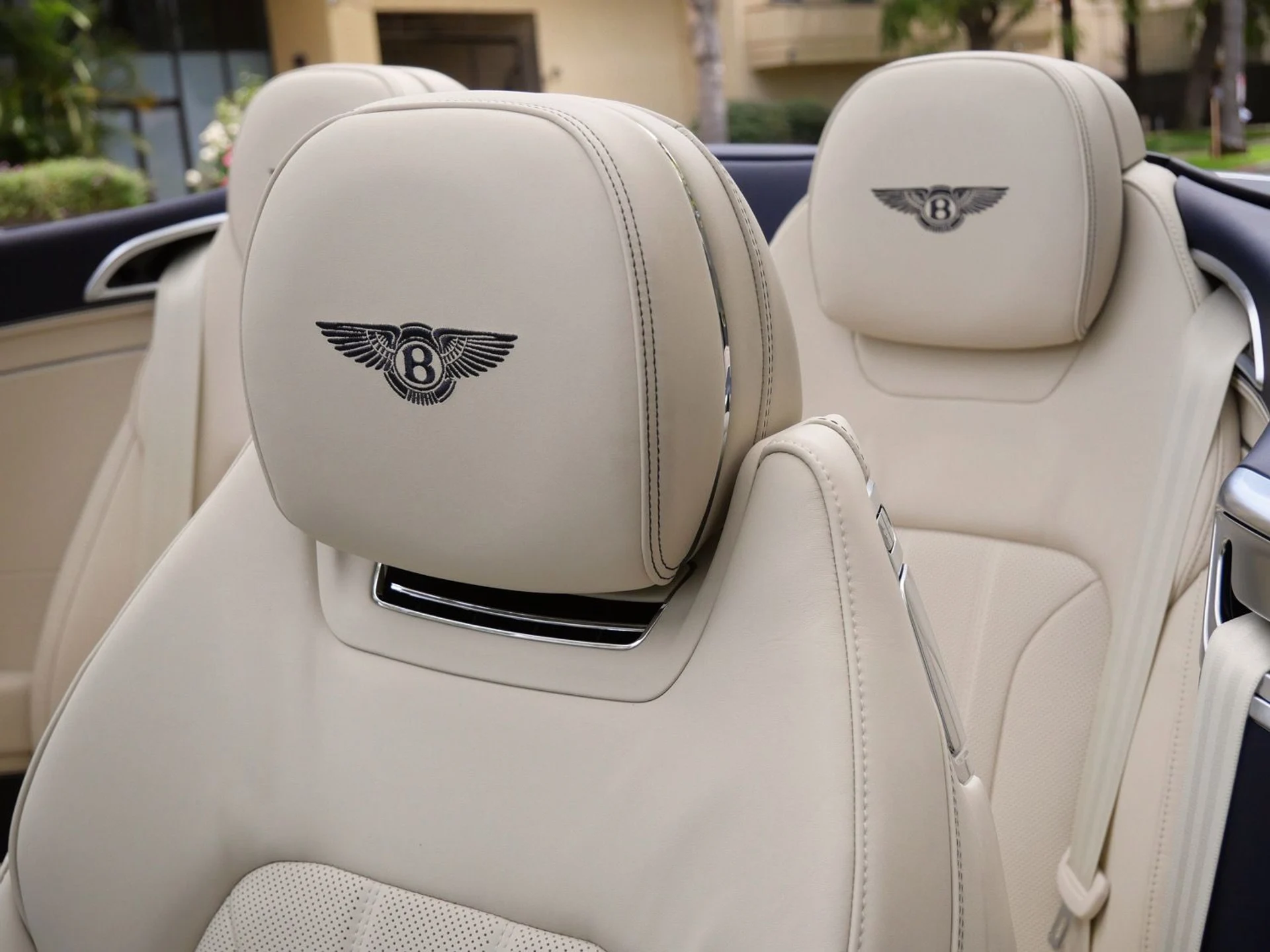 mph019_1993933076_4b24ab916f7c98a2ceff9f49a2113b42x_7c69c96978