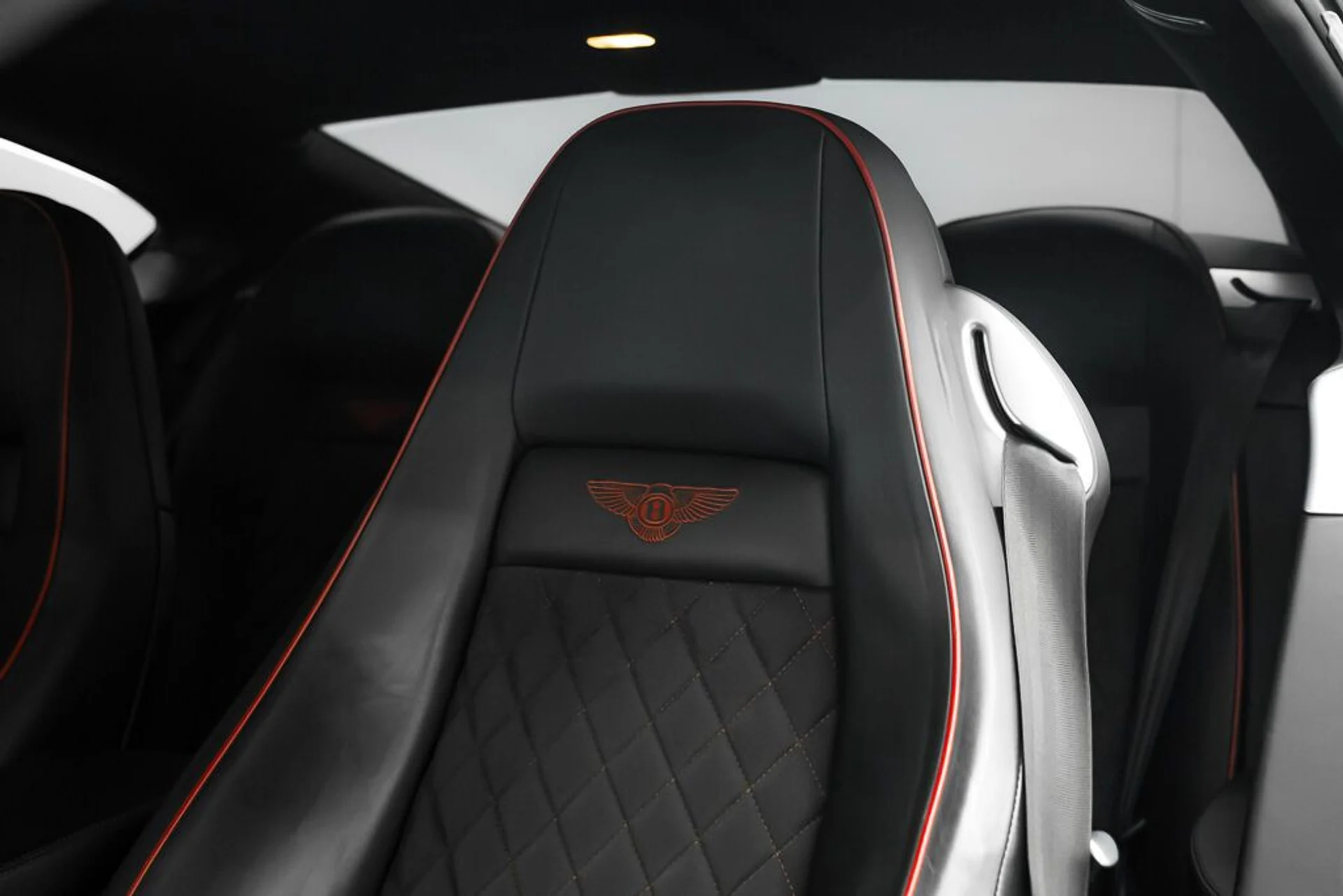 mph019_2001259318_bentley_continental_supersports_2010_jpg_v_1758918548_5b36dfe222