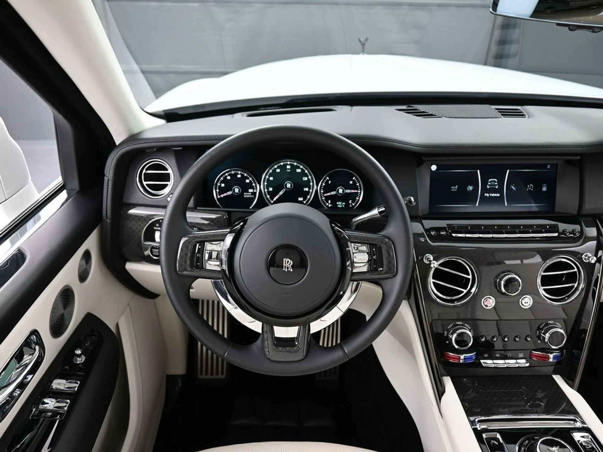 mph019_2009991867_b78544b00405ae2ec5c35832a2511a56_860348523a