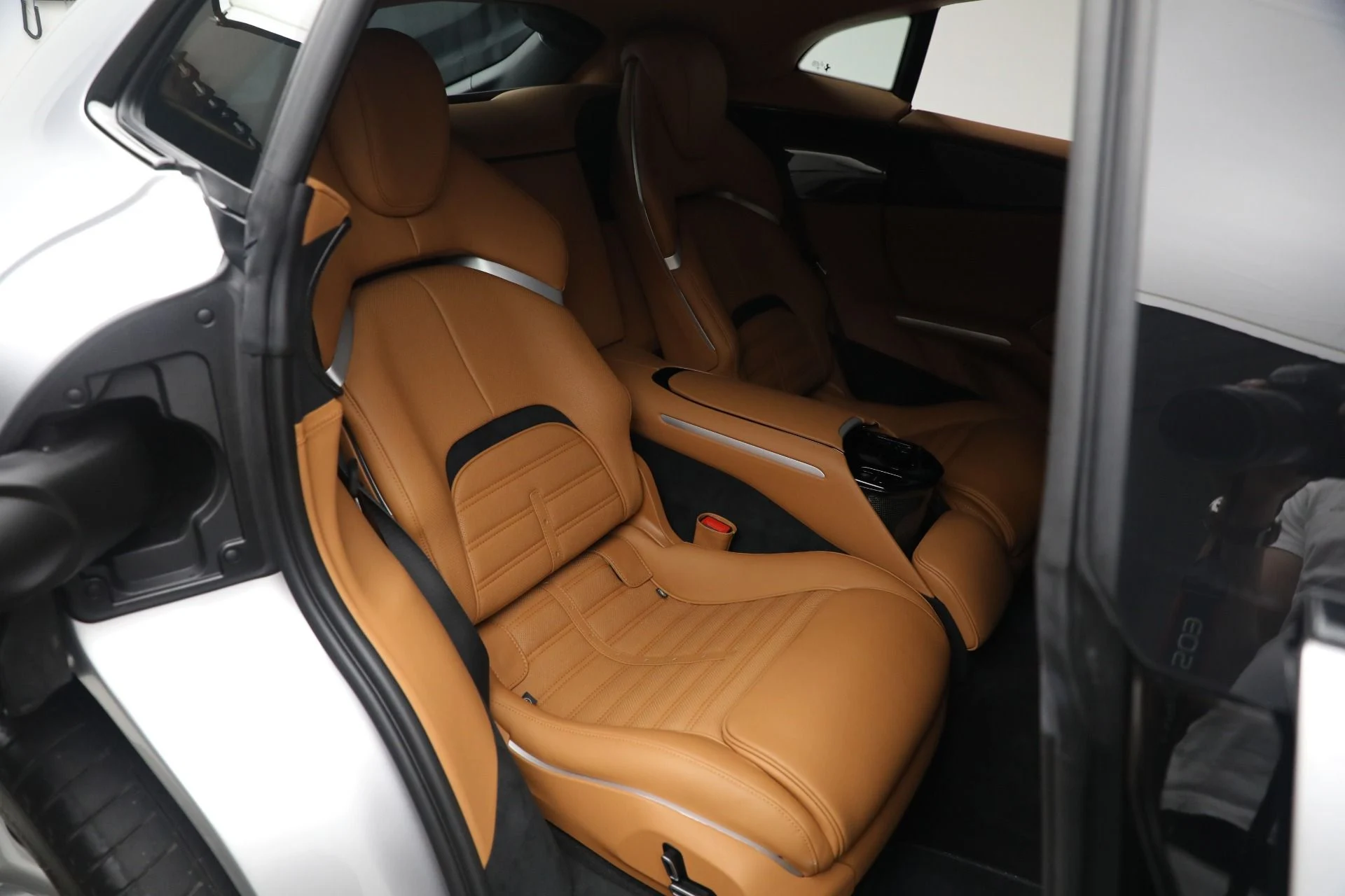 mph019_201102156_Used_2024_Ferrari_Purosangue_a837f21469