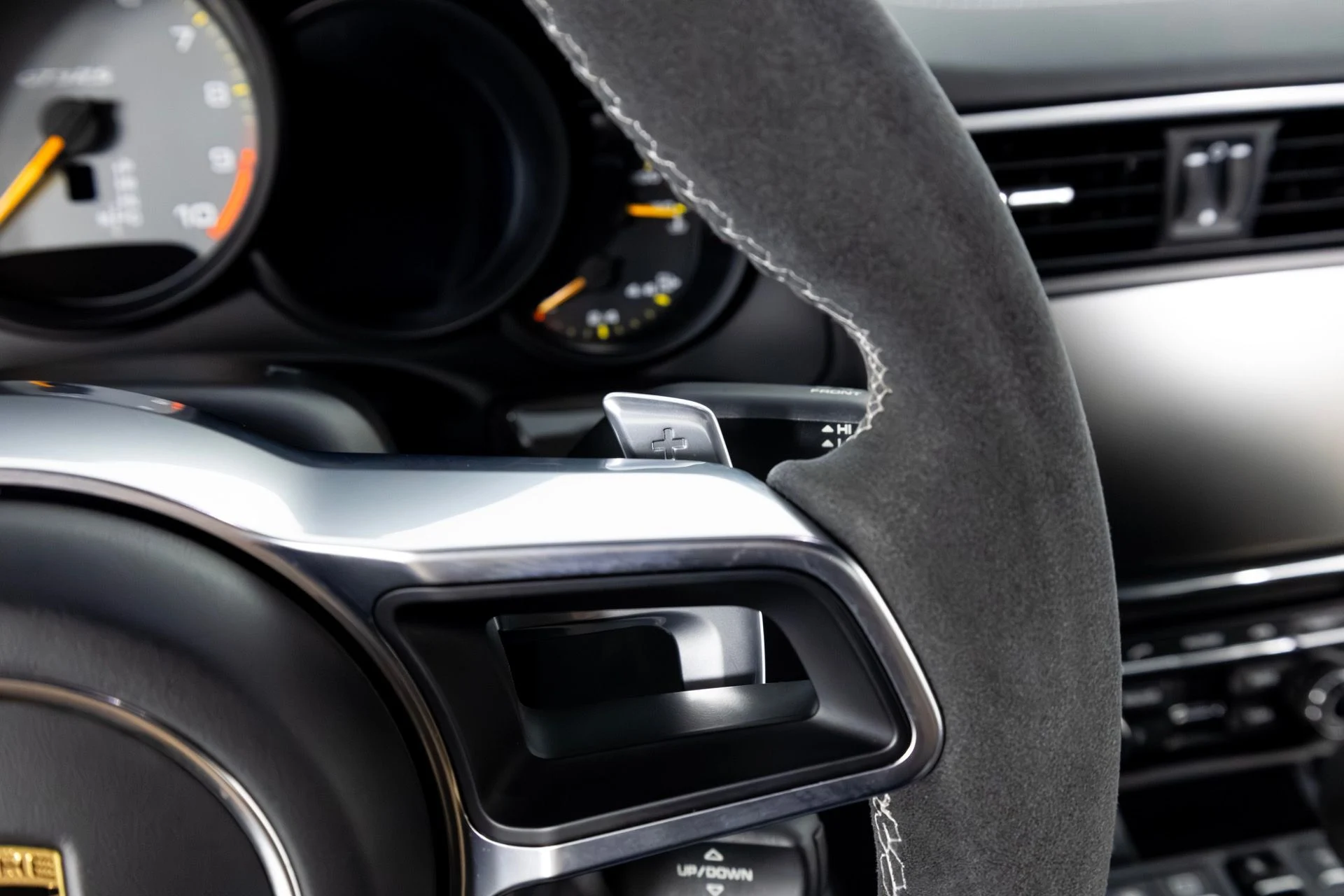 mph019_2016445172_Used_2016_Porsche_911_GT_3_RS_1769037876_c28b8e3a77