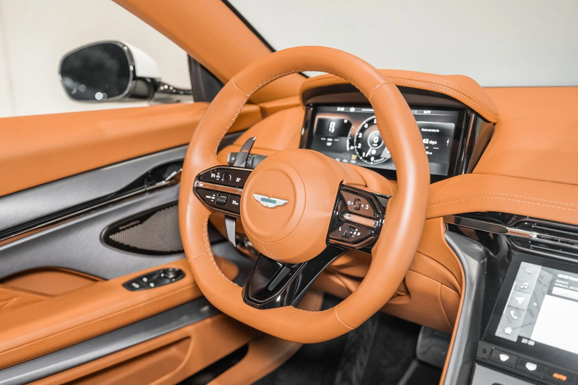 mph019_2016958836_Used_2024_Aston_Martin_DB_12_V8_COUPE_1784304834_5291648336