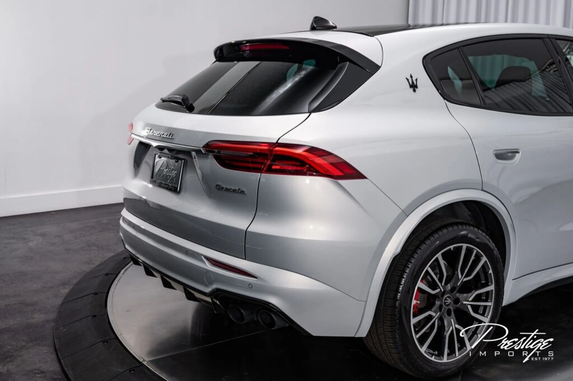 mph019_2028973923_99c07fc79d7158a4e204561e10ebb444_4945f93c26