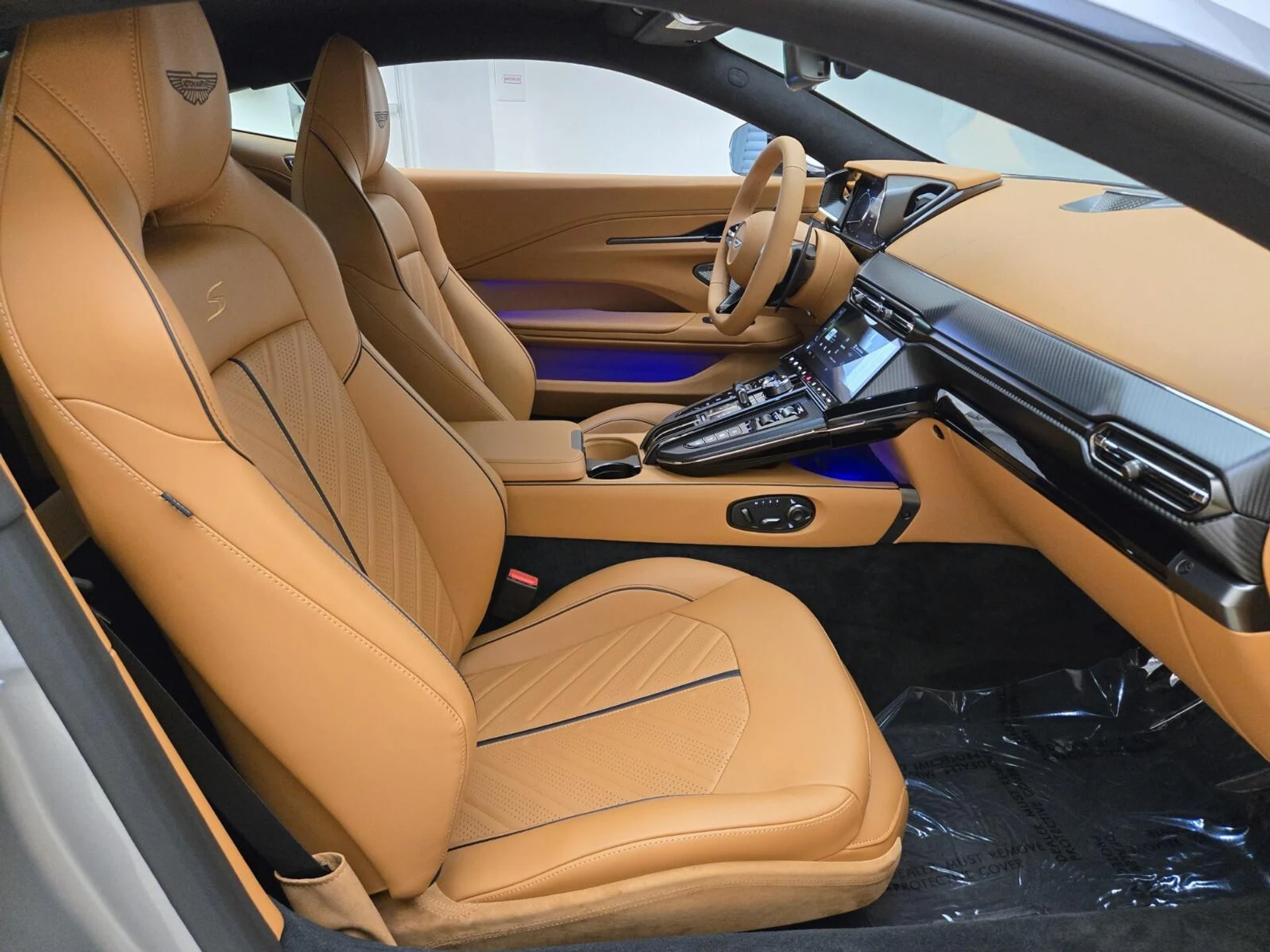 mph019_2031933702_New_2026_Aston_Martin_Vantage_S_1781673523_5d12f50906