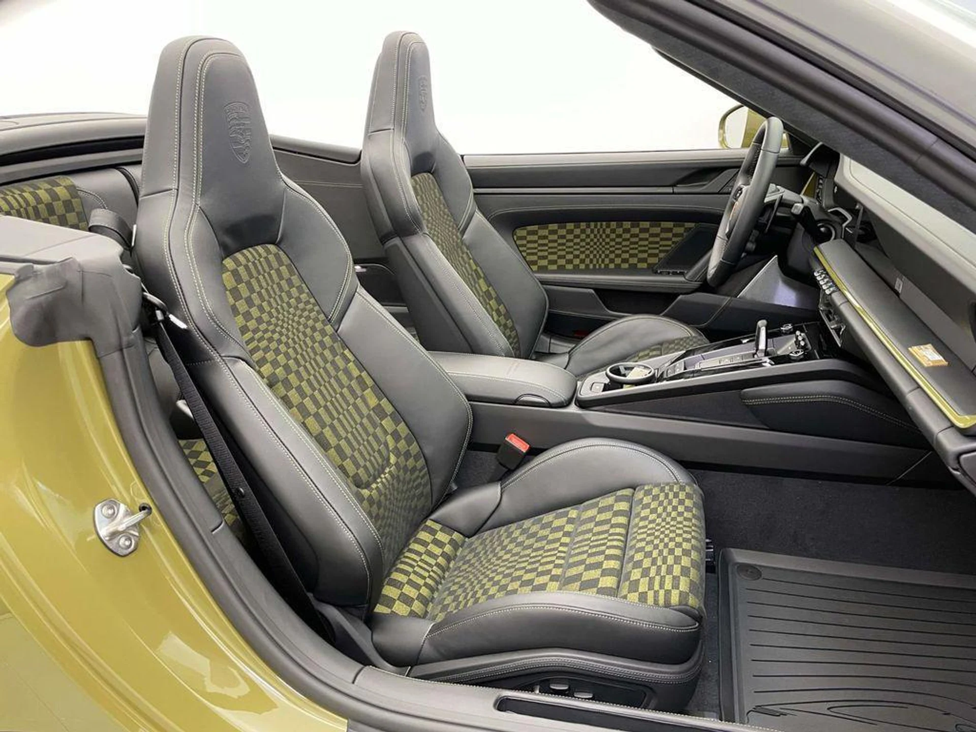 mph019_2037308558_6n_Kx_G0_e_I_Bgb5k_MM_68_R_Bc_Mk_EN_Fw_30ad2bcf6d