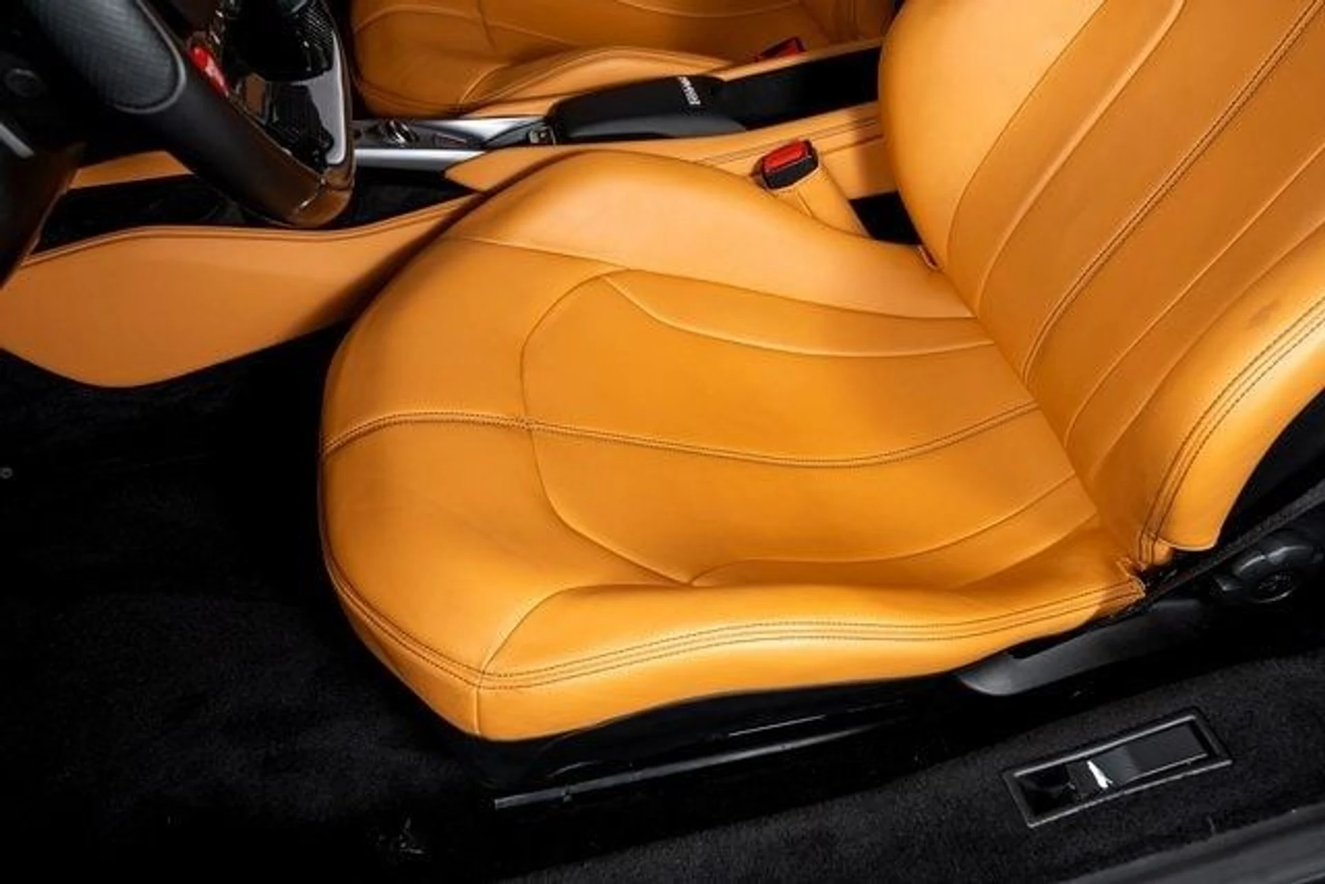 mph019_2039293100_5f0f17644e1411ed21020e0ef57008eex_2c52db3cb6