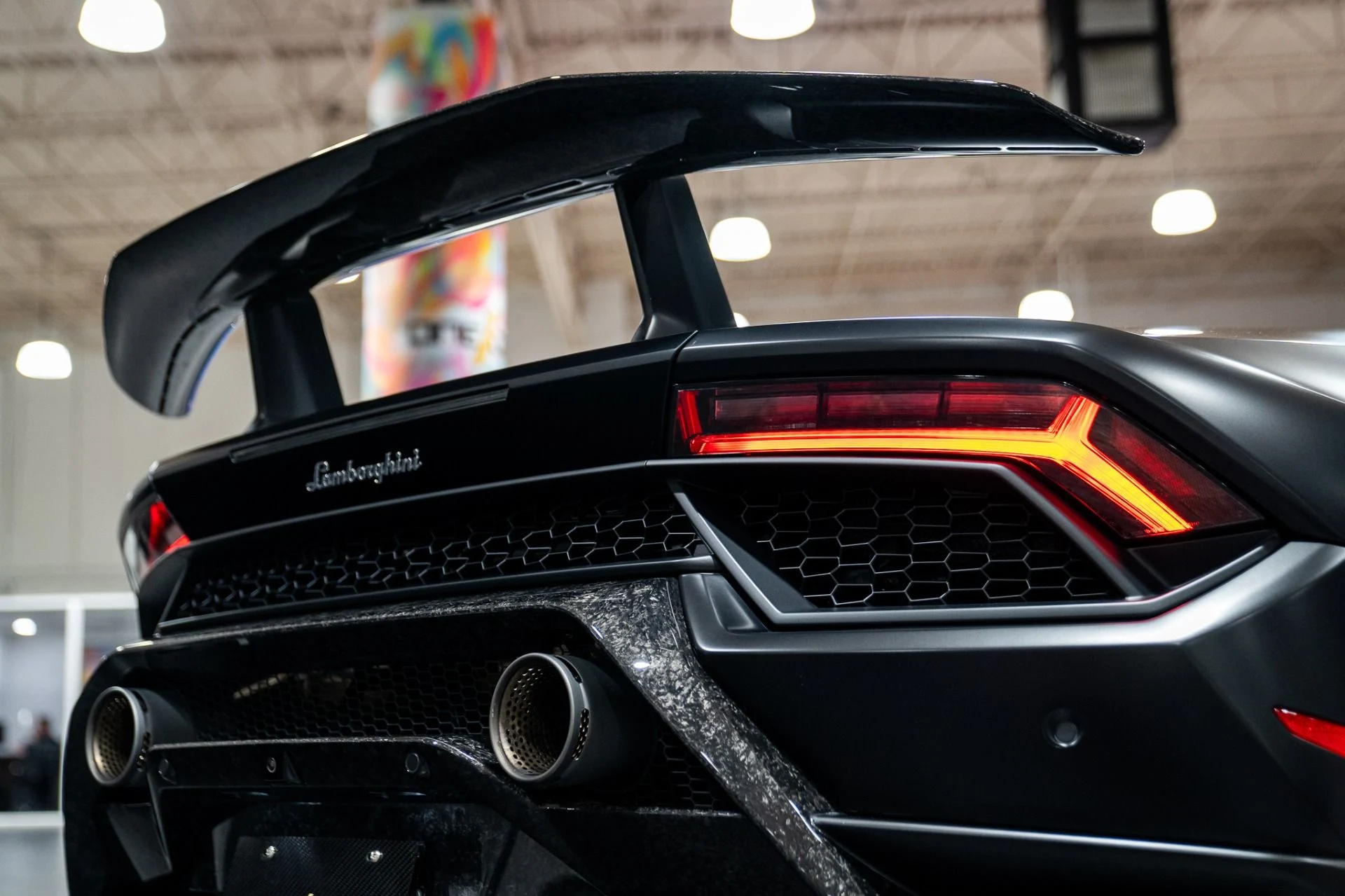 mph019_2042451712_Used_2018_Lamborghini_Huracan_LP_640_4_Performante_Ad_Personam_Paint_and_Interior_Massive_Sticker_1769178126_789fc6baab