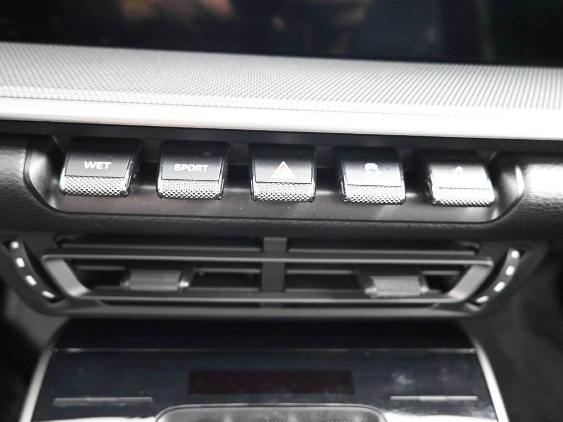 mph019_2043135502_99fb07e446c0b1a8e82148ceb1ddd5b1x_8f769eb61d