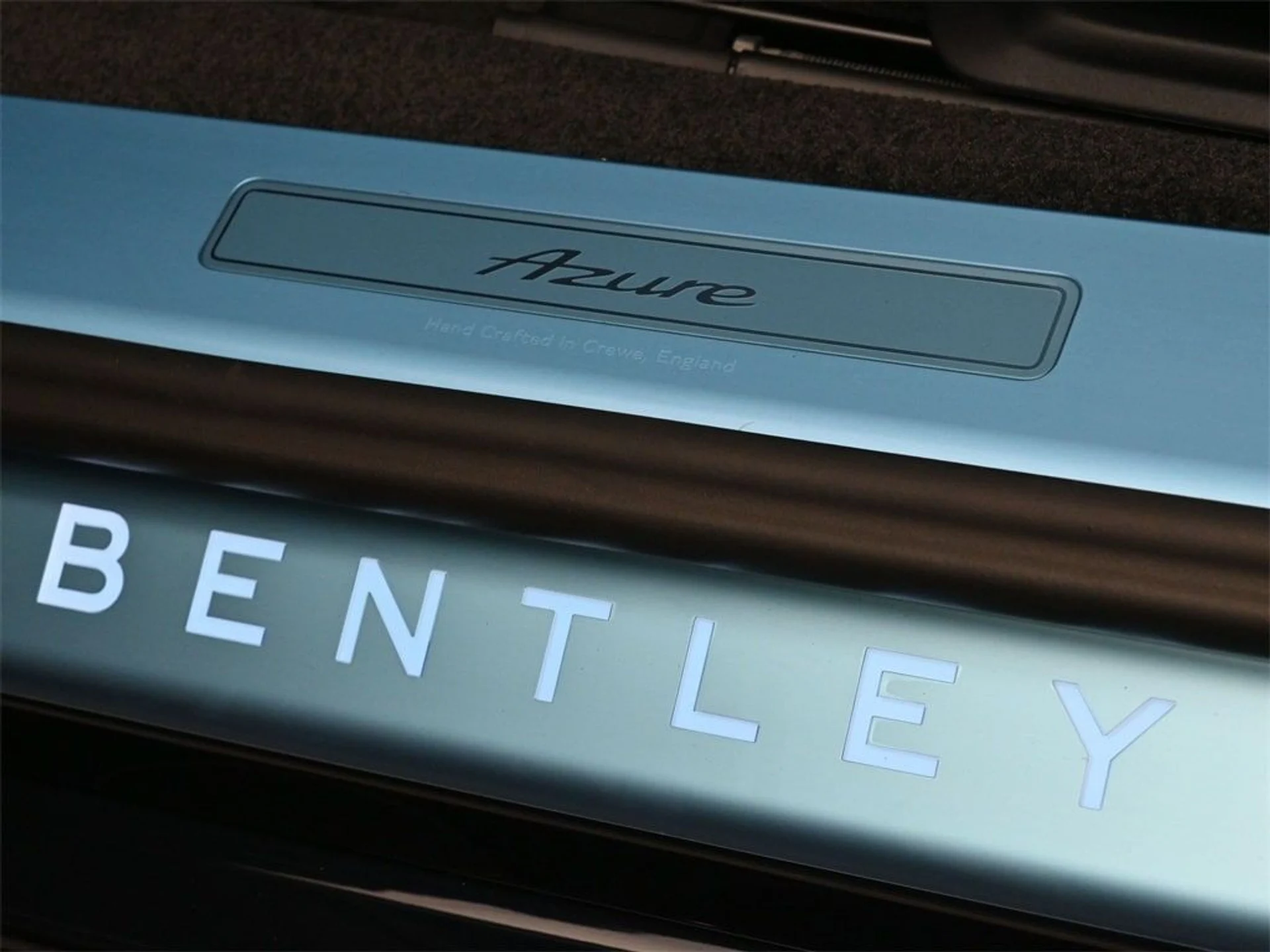 mph019_2044280752_8eb1f92aafca9de3344e049b13df7a3cx_c28e15e8a7