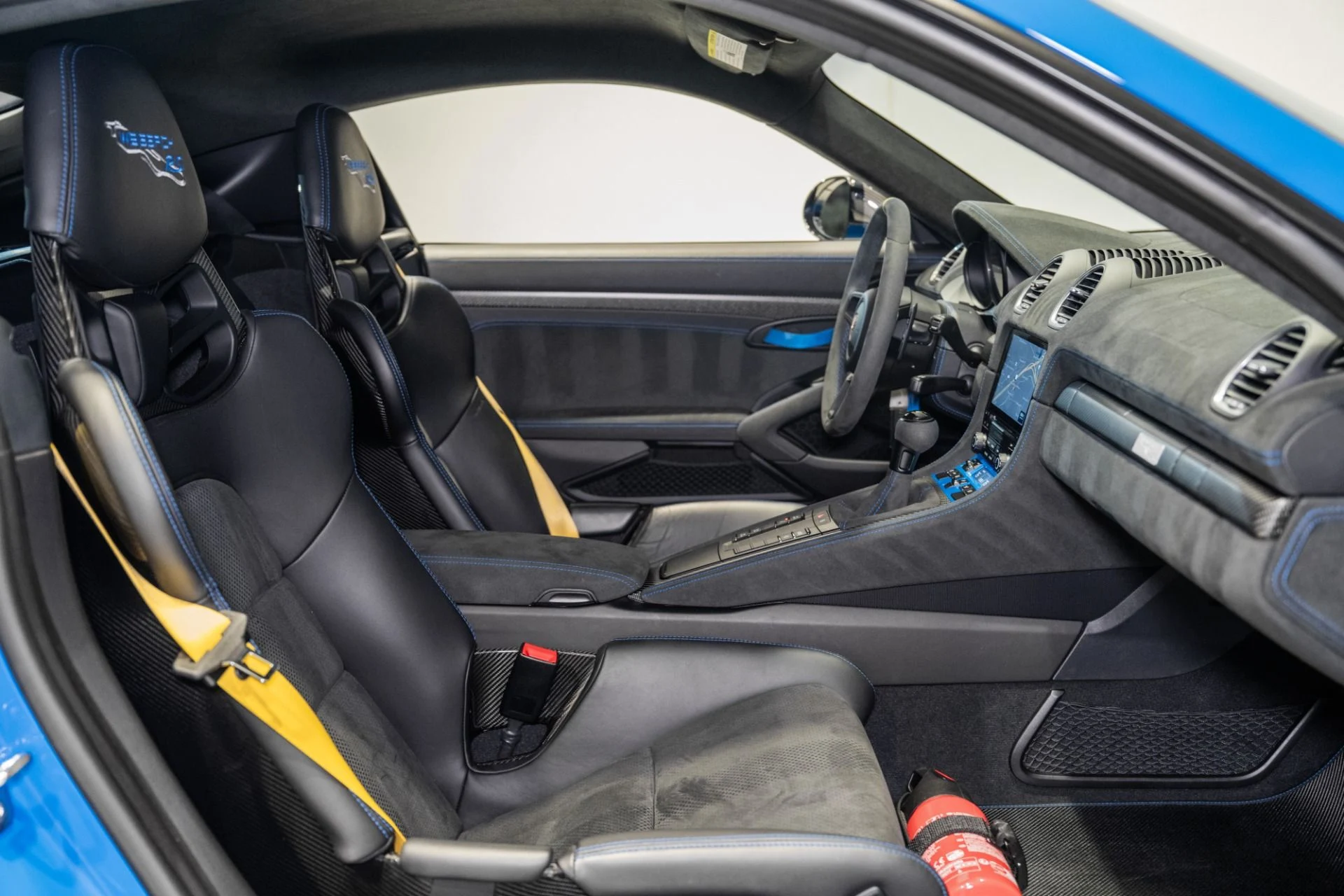 mph019_2045821785_Used_2023_Porsche_718_Cayman_GT_4_RS_1776783912_32c23d108a