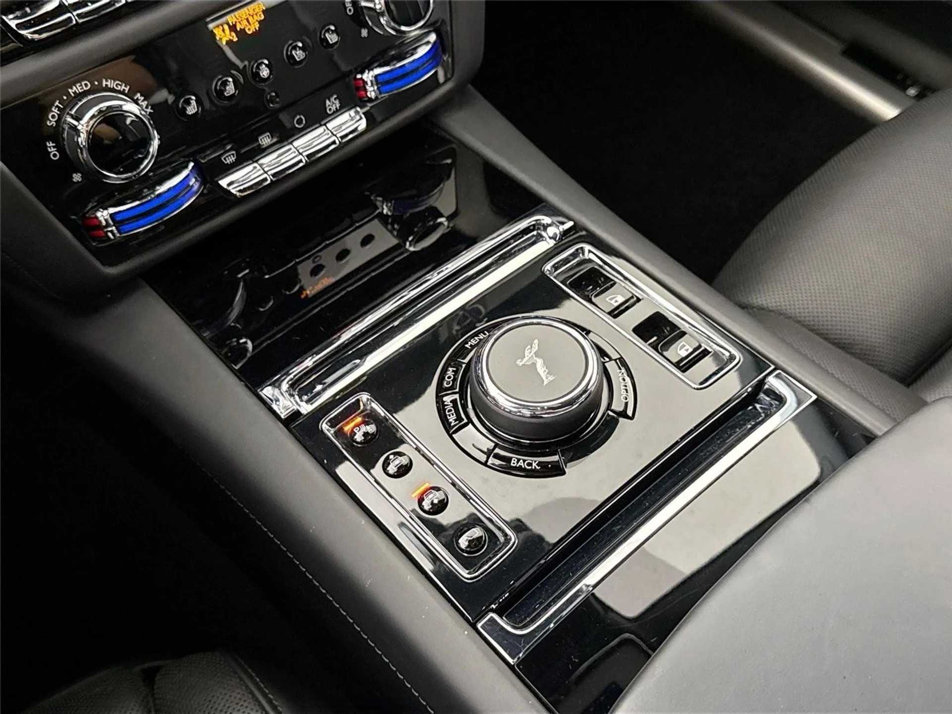 mph019_2048273113_a7eda1d08d4f3c534bf13a17739c28cf_ed10ef4415