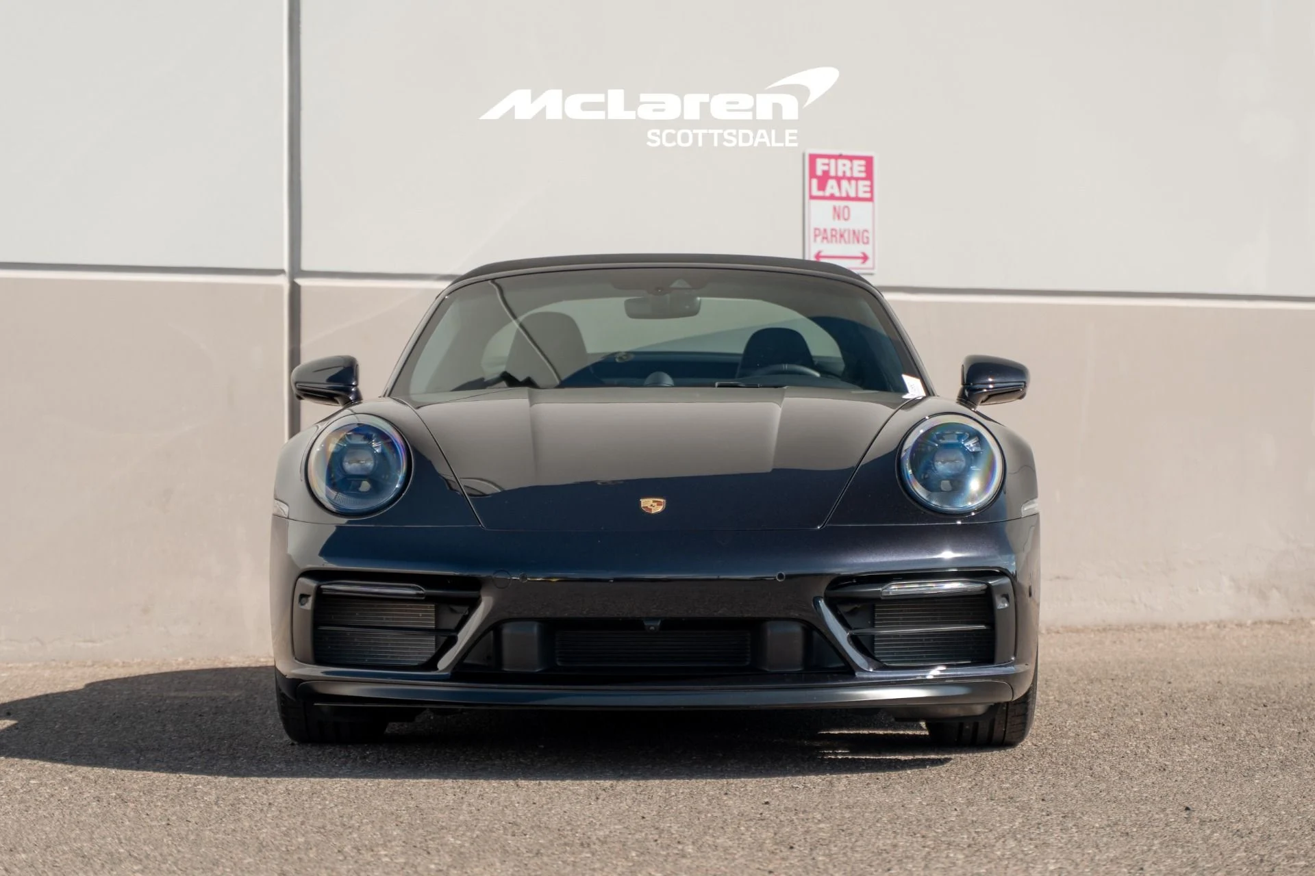 mph019_2051697754_Used_2024_PORSCHE_911_1775537558_1f9a51f48c