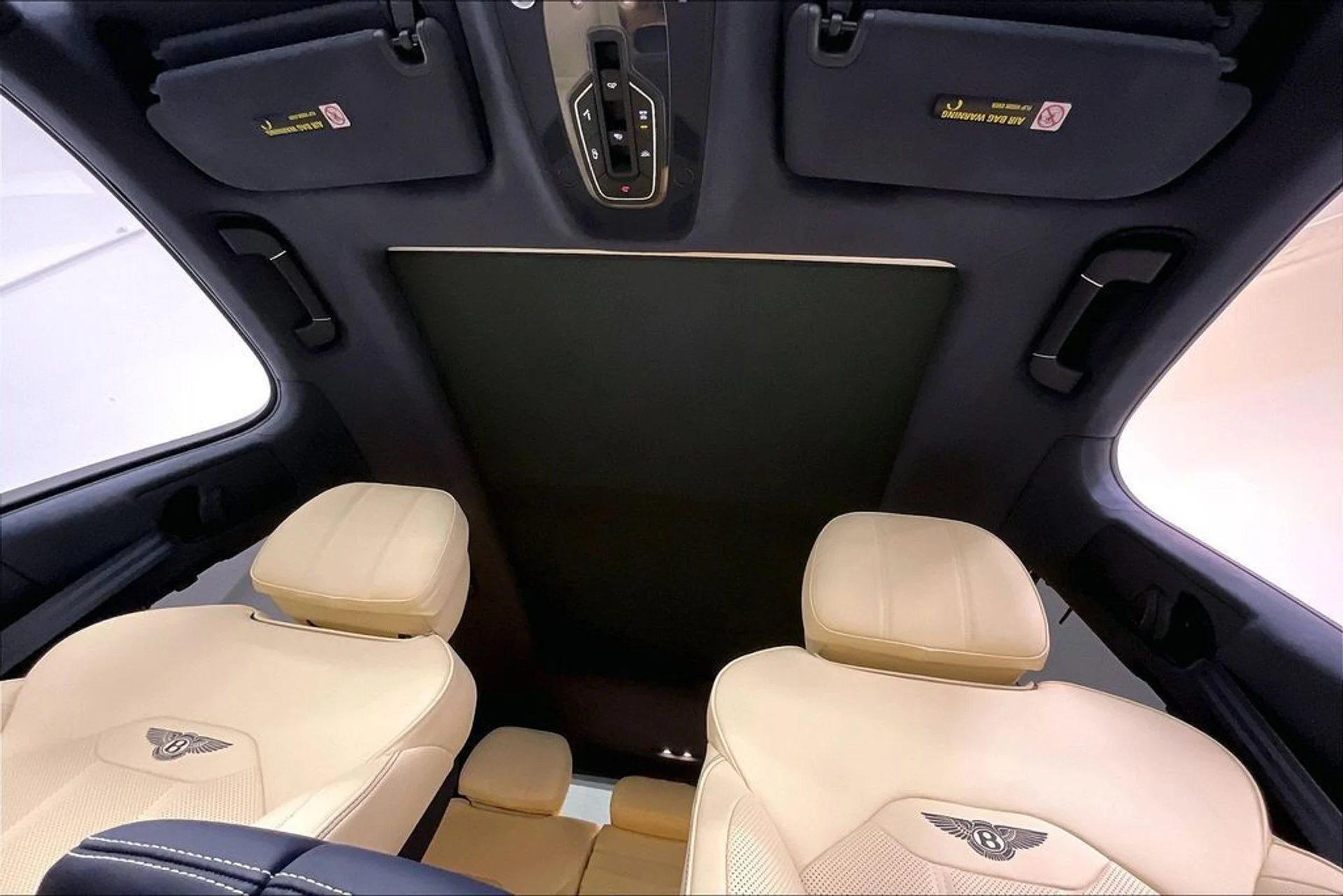 mph019_2053514165_a26cea2ca28a3dd2b409bf620caa8e55x_4c3a260343