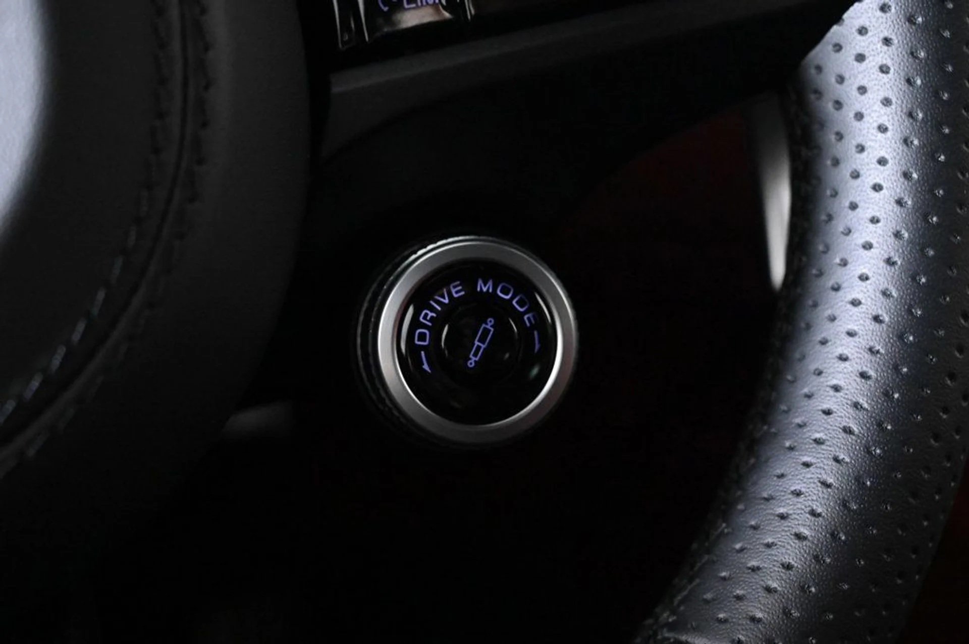 mph019_2054781101_new_2026_maserati_grecale_modena_11350_22970919_19_1024_2279284818