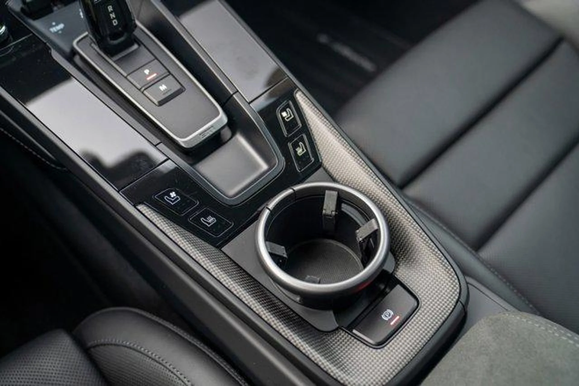 mph019_2058862945_d_IZJ_33_ULCPV_1kj_UGG_2_n_FIM_Rr1s_eac557aa43