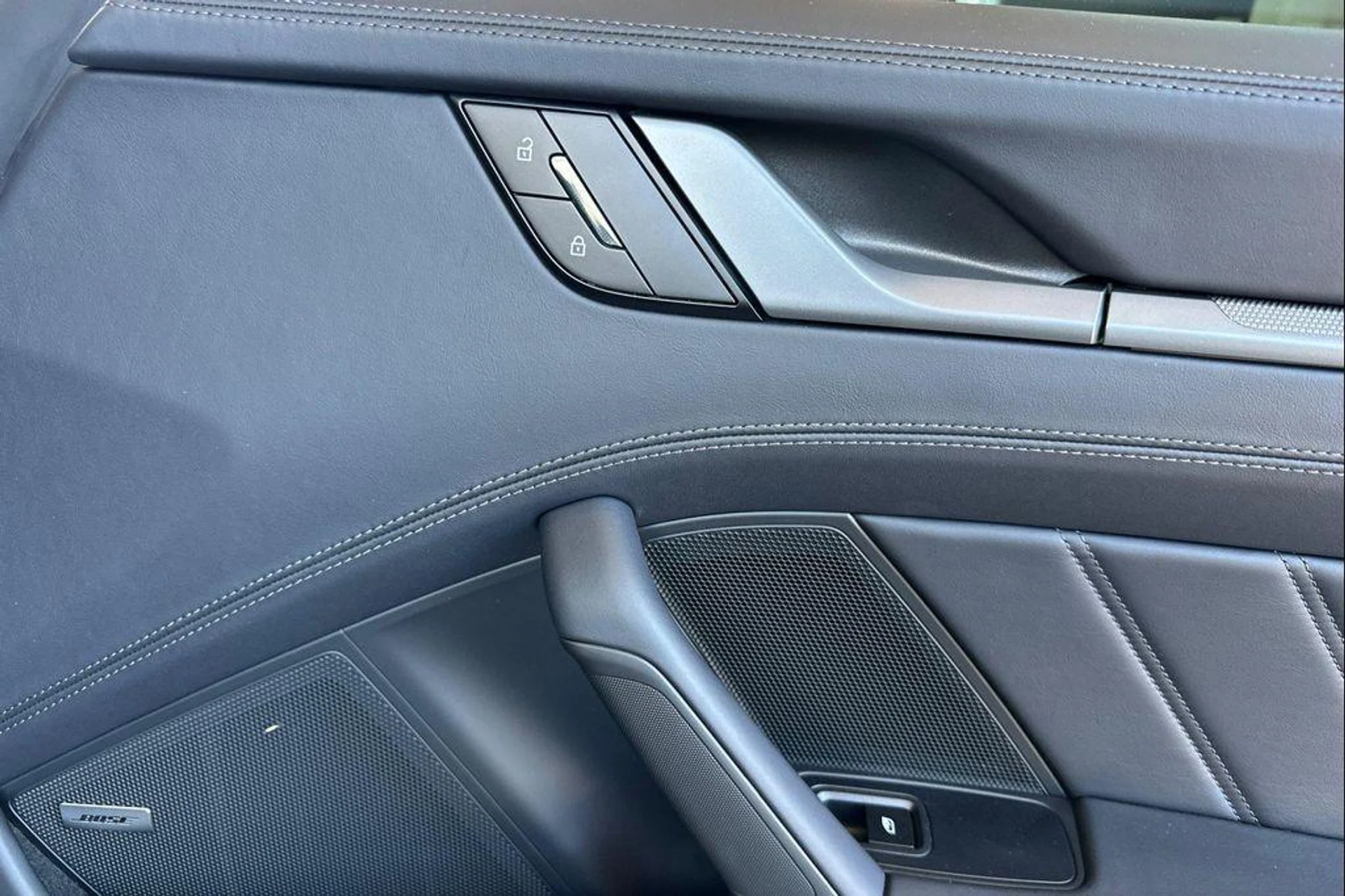 mph019_2065814230_MK_Ih6_DN_2_XNWWTY_5_A_5i0_Xs8y7x_Y_50a5d284e2