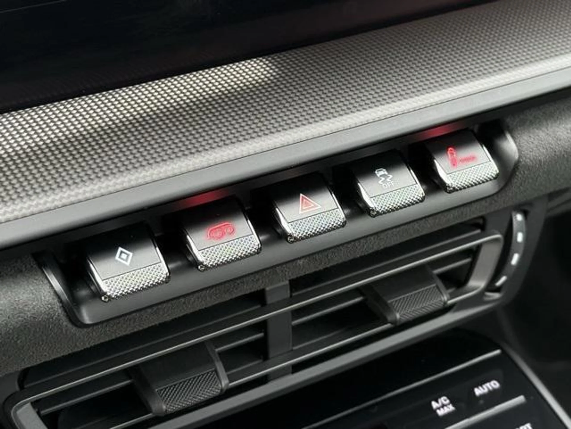 mph019_206632675_Pwm_NZ_Uwj_Uhocs_Cm8_L60_Nc9cu_EBI_8ebb9a5bbf