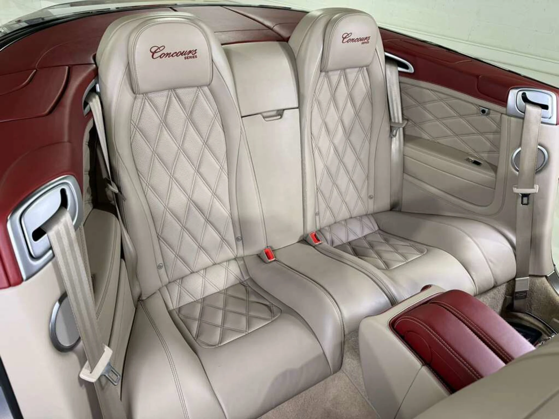 mph019_2078019008_d088ee68809ca84cbe0cf66c0aeaf278_20ada21e13