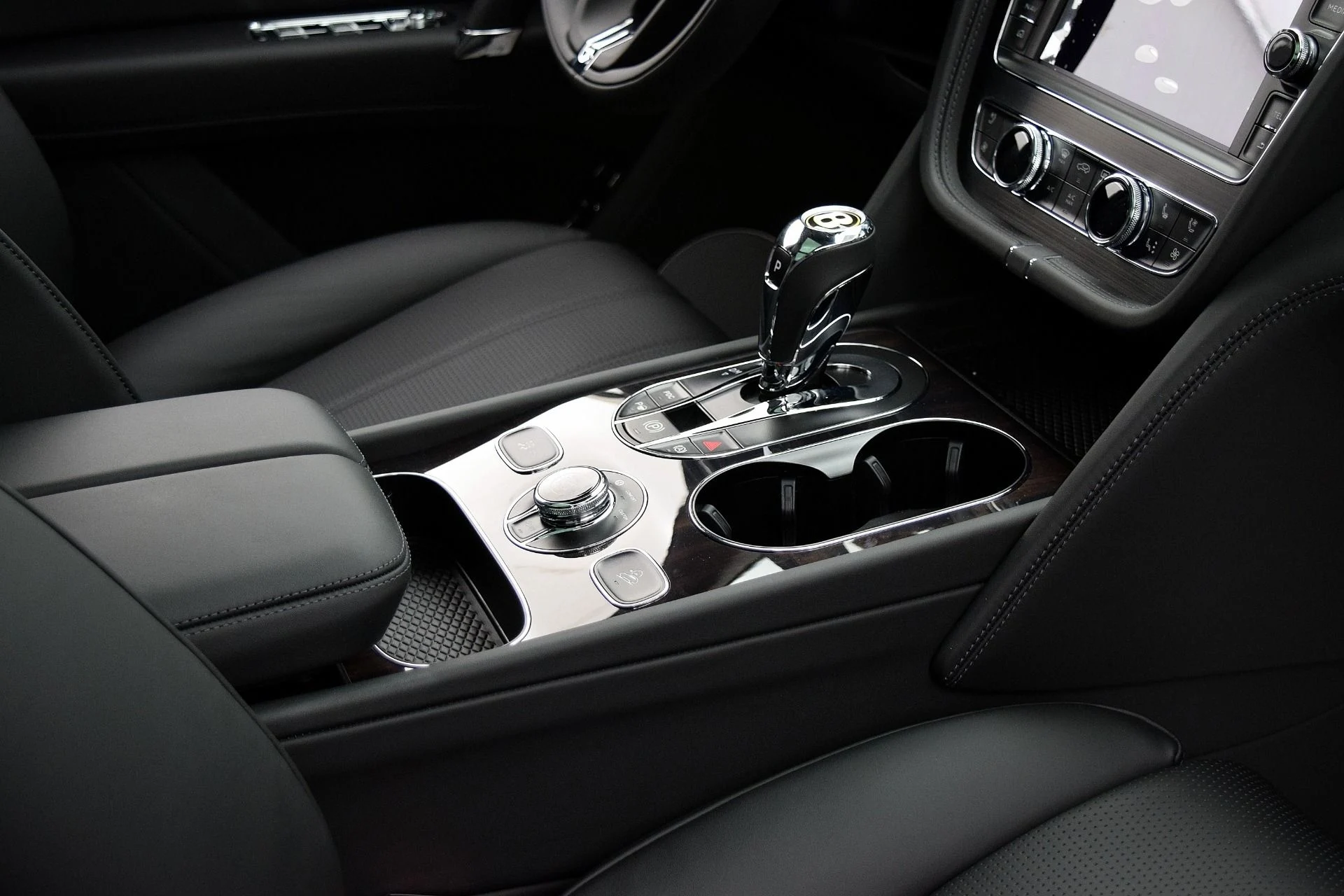 mph019_2080218655_Used_2019_Bentley_Bentayga_V8_133900ad0b