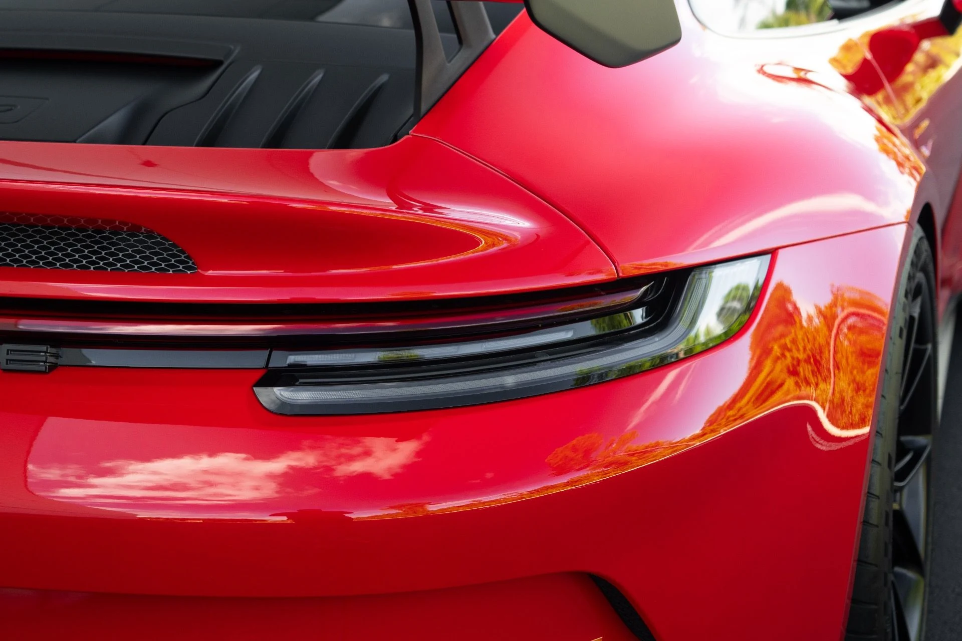 mph019_2085360035_Used_2022_Porsche_911_GT_3_1761761054_bd6c5d6f1c