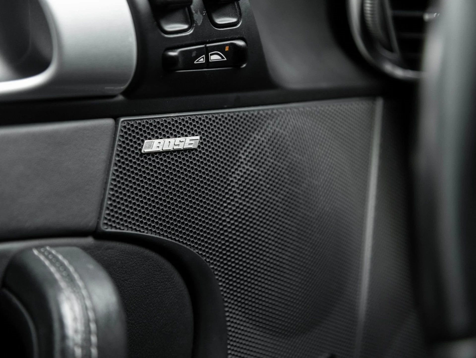 mph019_2093767644_20_d4aec5abde