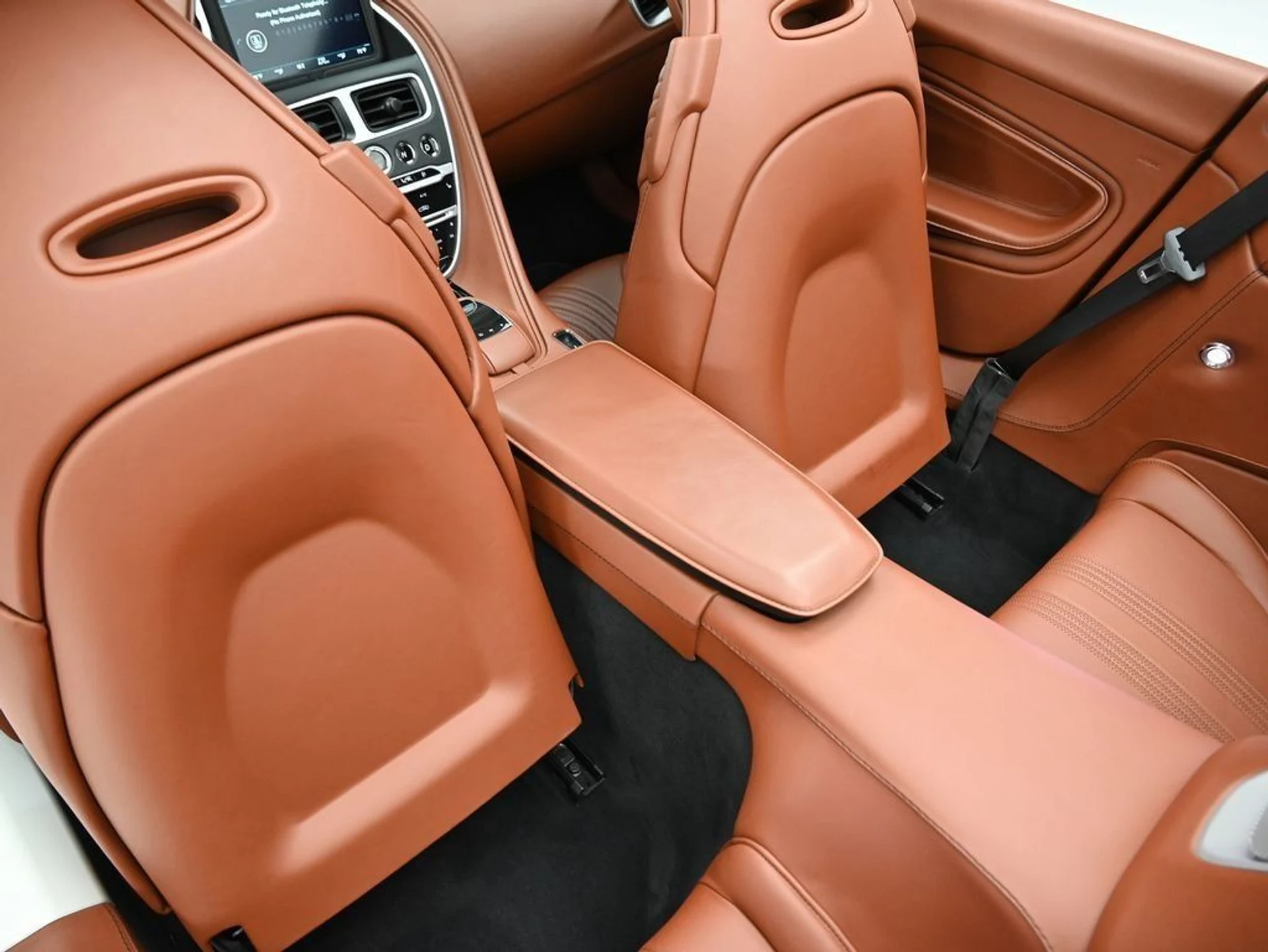 mph019_2102332248_376a9812f2fe7f70bb825e919508a400_422a7ded8d