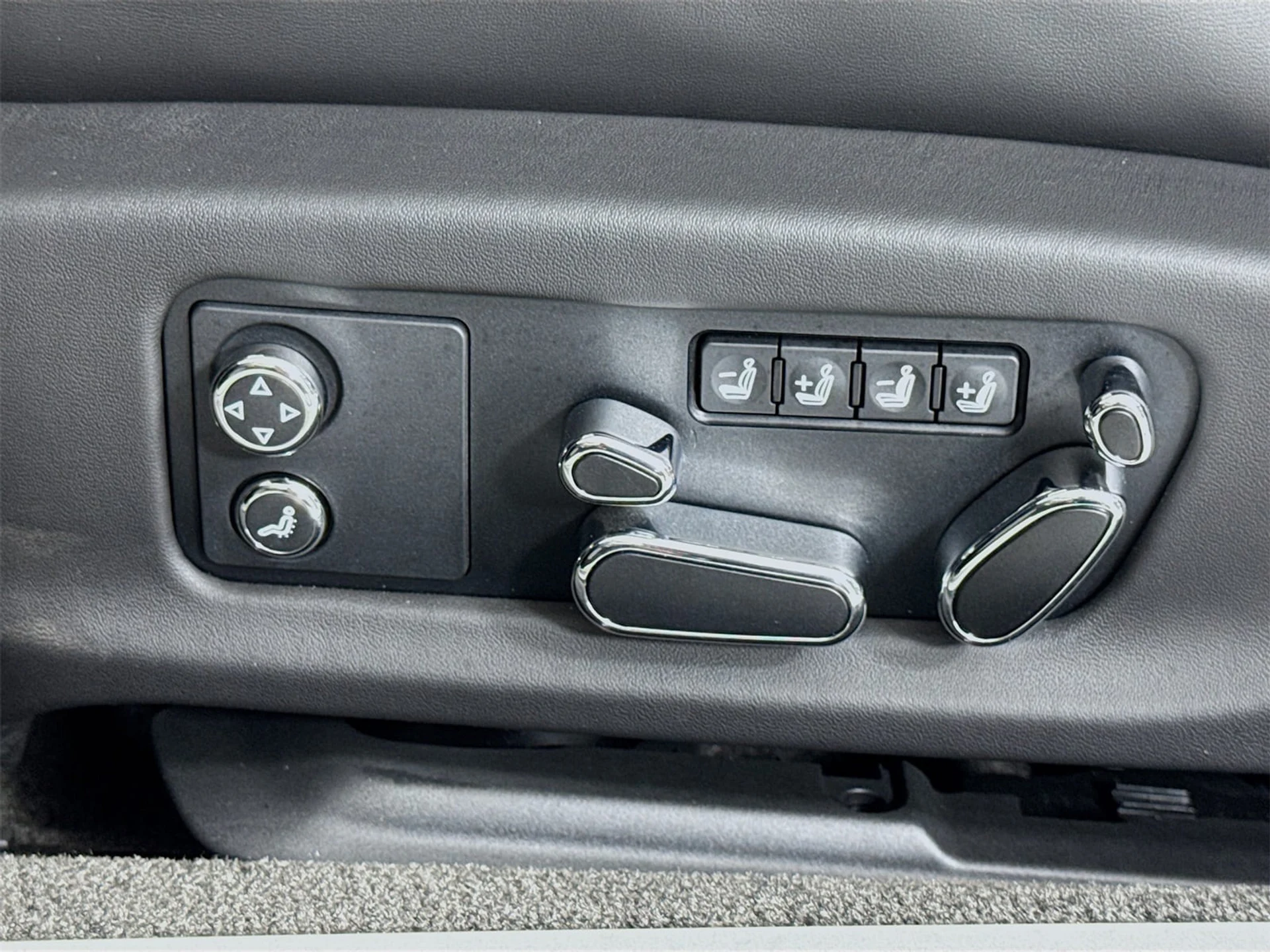 mph019_211094473_11bb72afee9bcf4a4778a55325e5104fx_41635d193a