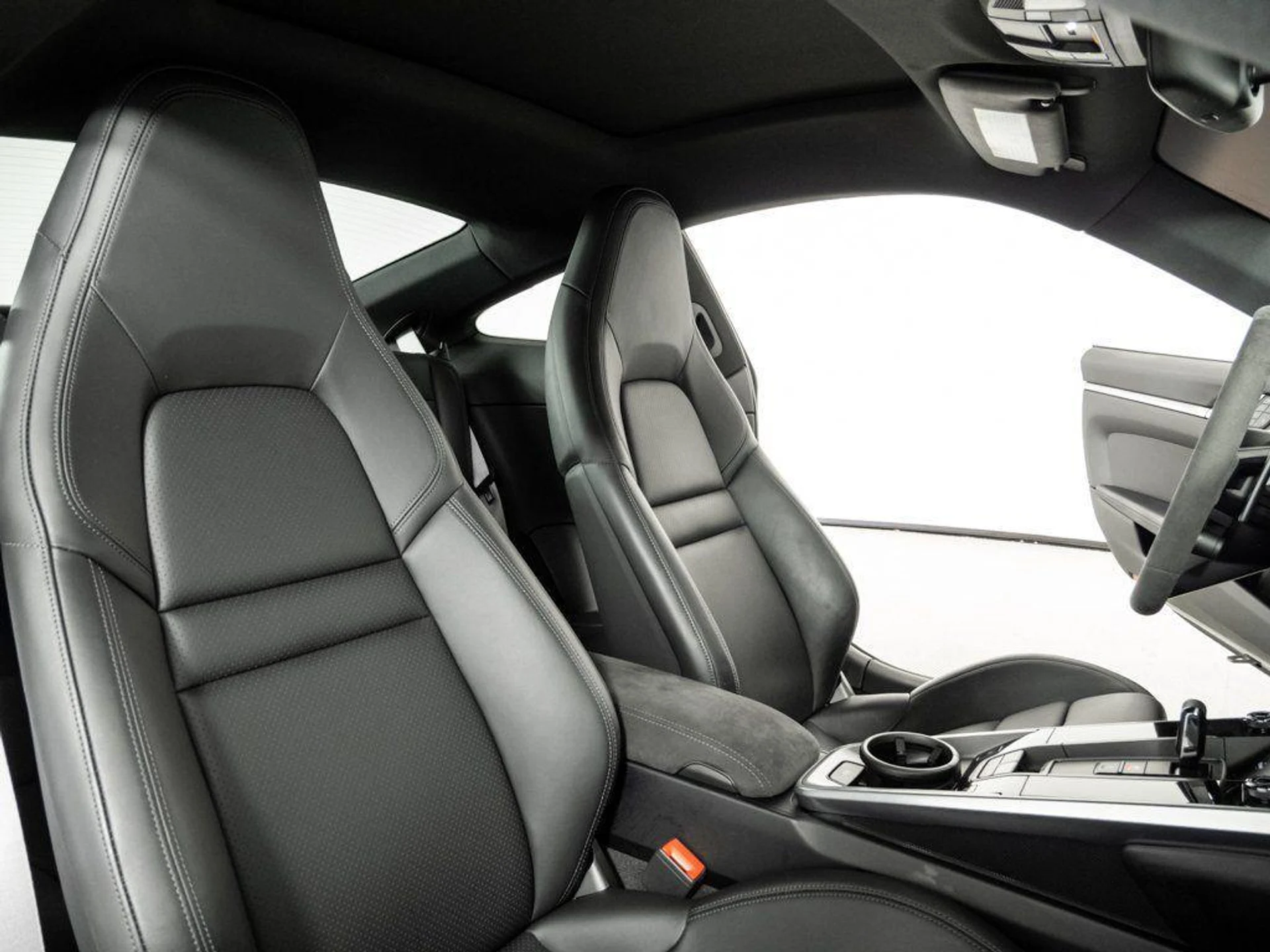 mph019_2111769708_c0_U_Nc_WP_1_KM_0_MU_Mp_Hm_Rj_M1ci_G2_Ic_63b1c3e13f