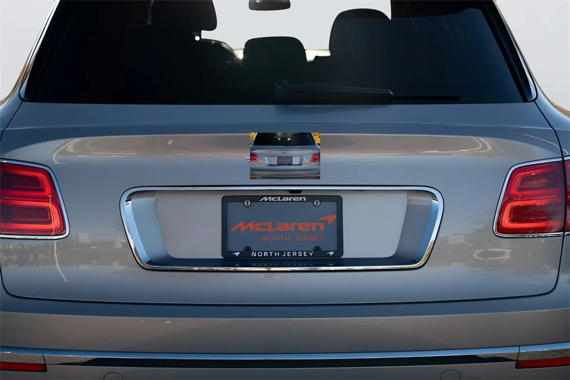 mph019_2114366581_image_21_99f43a75fa