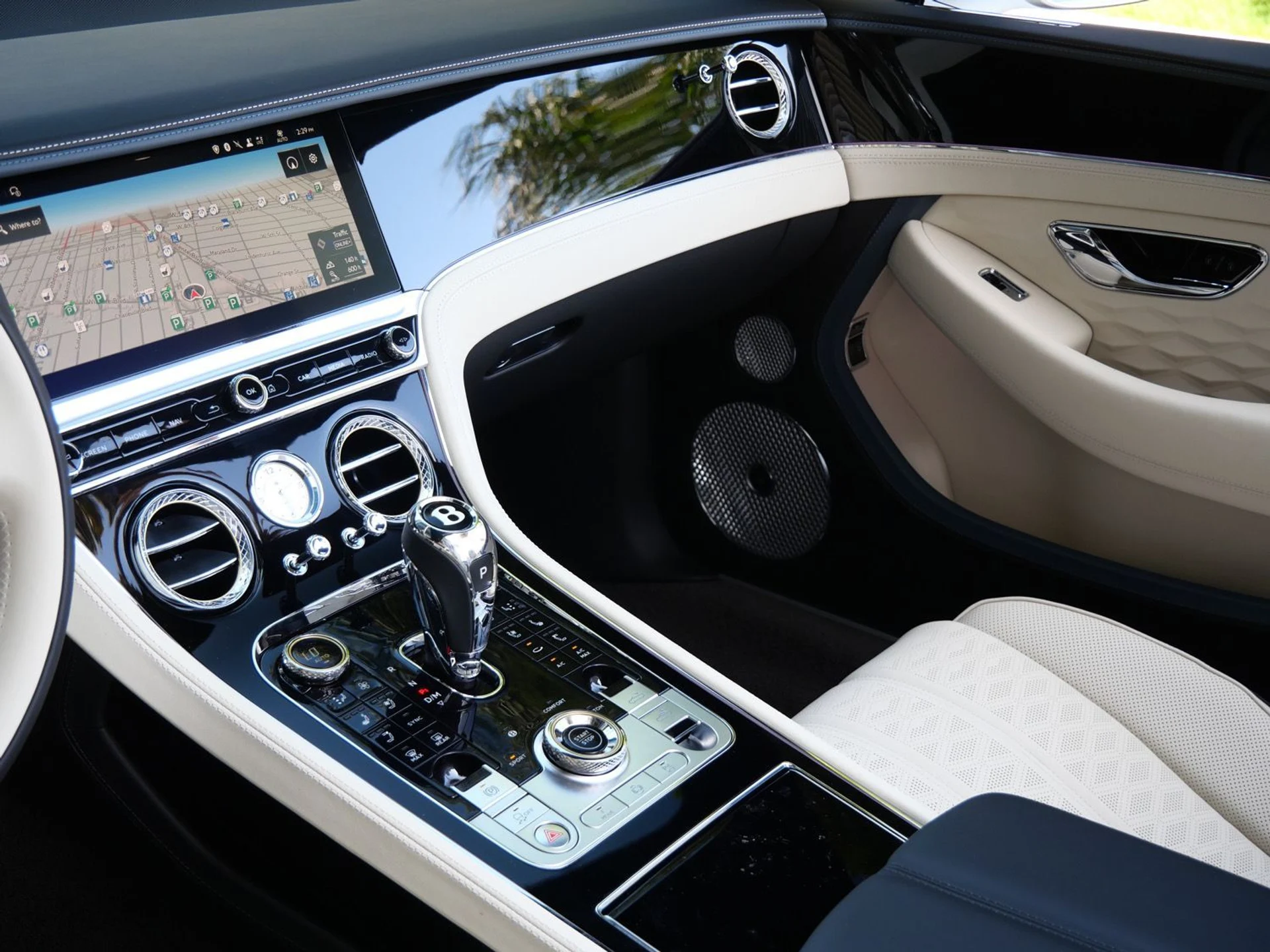 mph019_2117230475_4c630c40d5b6ab4b7fc21081f87718aax_37fc30cd61