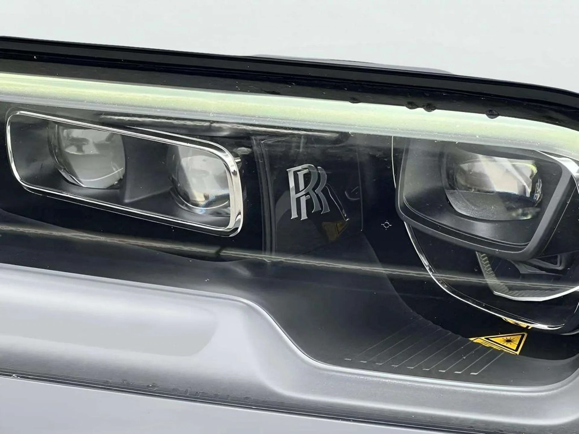 mph019_2120516607_668bfe76a5daf557baffd4d6b5bf881ax_26cb1f1325