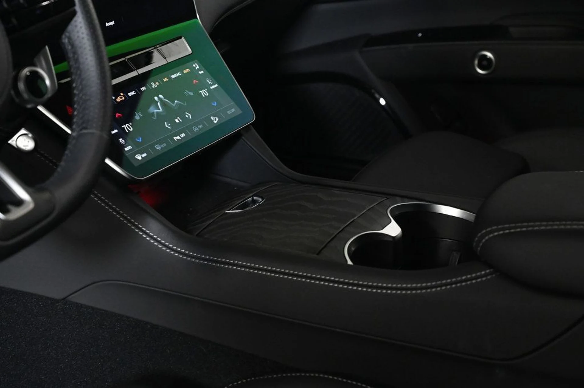 mph019_2123753698_used_2025_maserati_grecale_modena_11350_22967660_19_1024_012b57384c