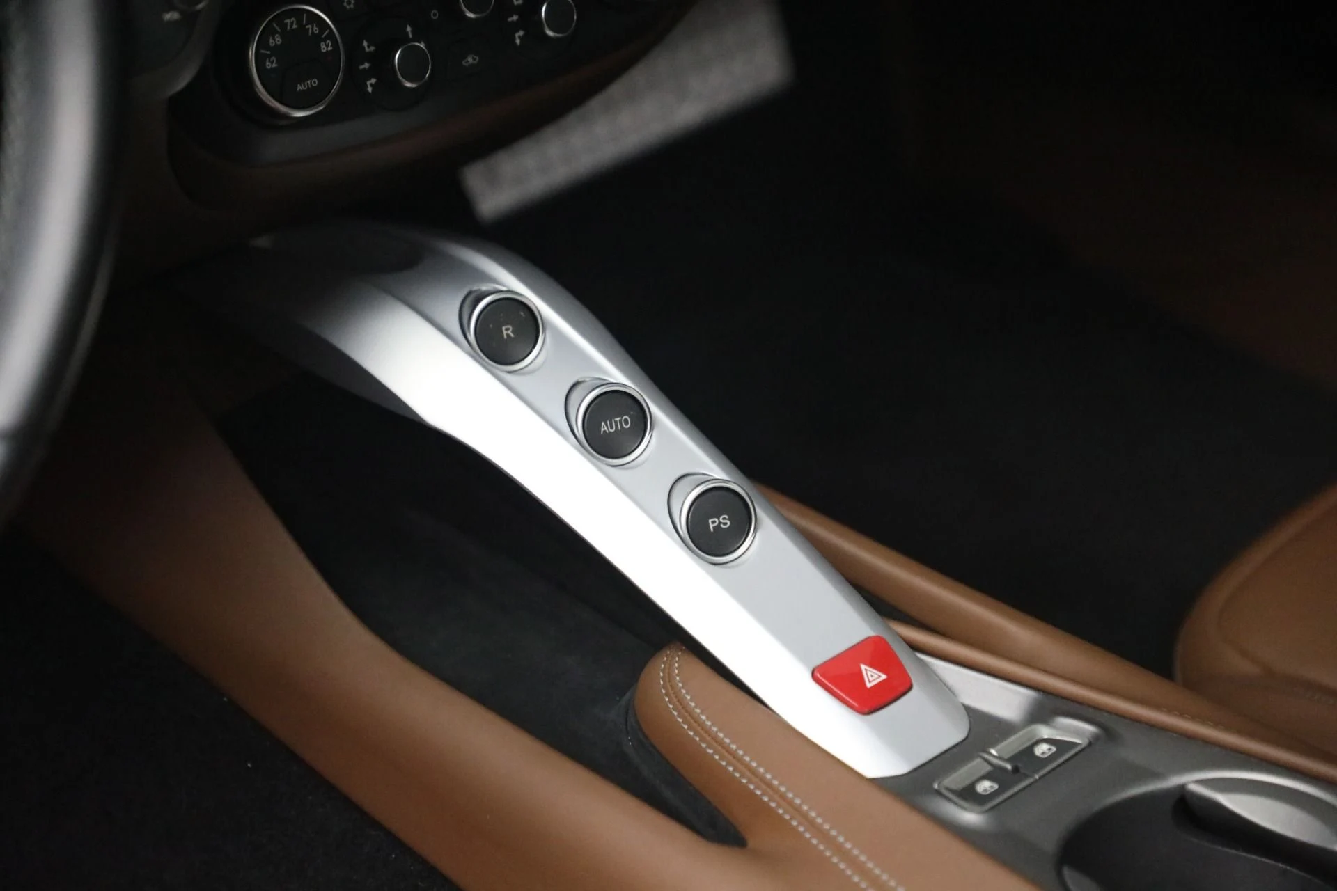 mph019_2128915708_Used_2014_Ferrari_F12berlinetta_1784557608_41fe91e6bb