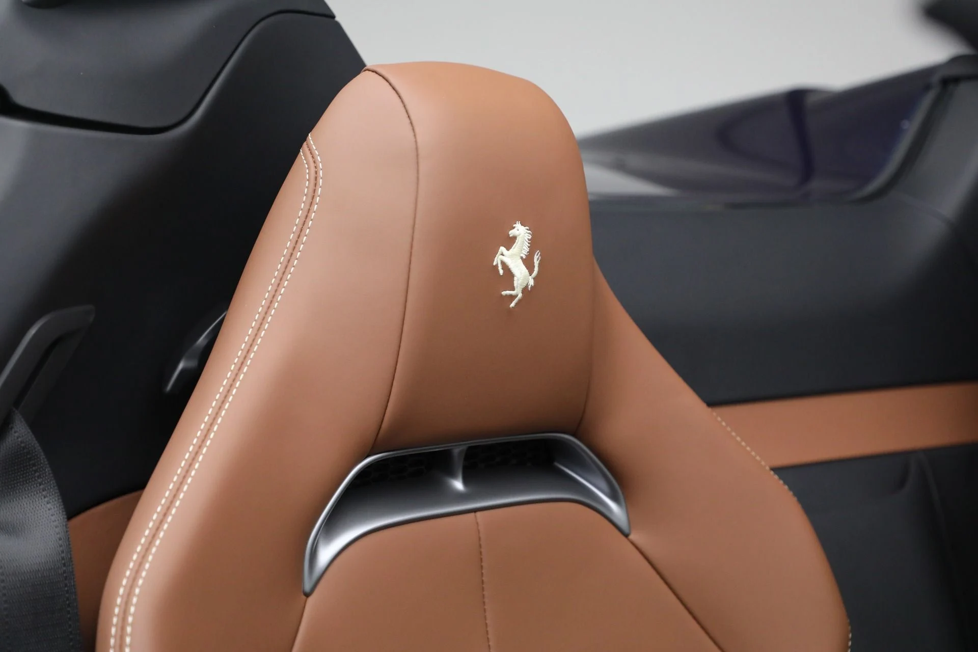 mph019_213360787_Used_2024_Ferrari_SF_90_Spider_1768605776_e22145d403