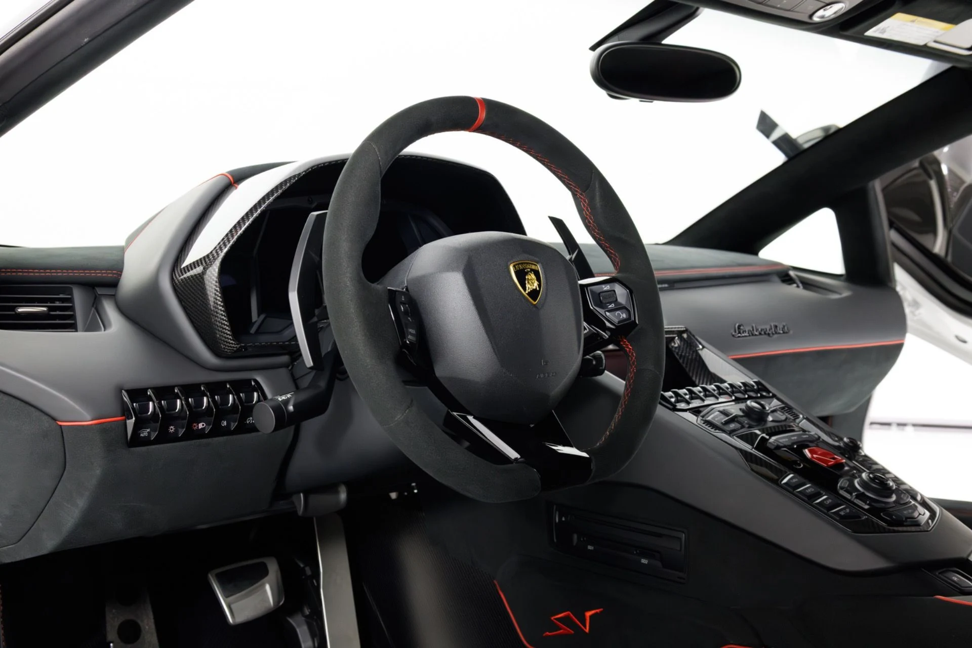 mph019_2144117773_Used_2016_Lamborghini_Aventador_LP_750_4_Superveloce_1779992498_7c264e861b