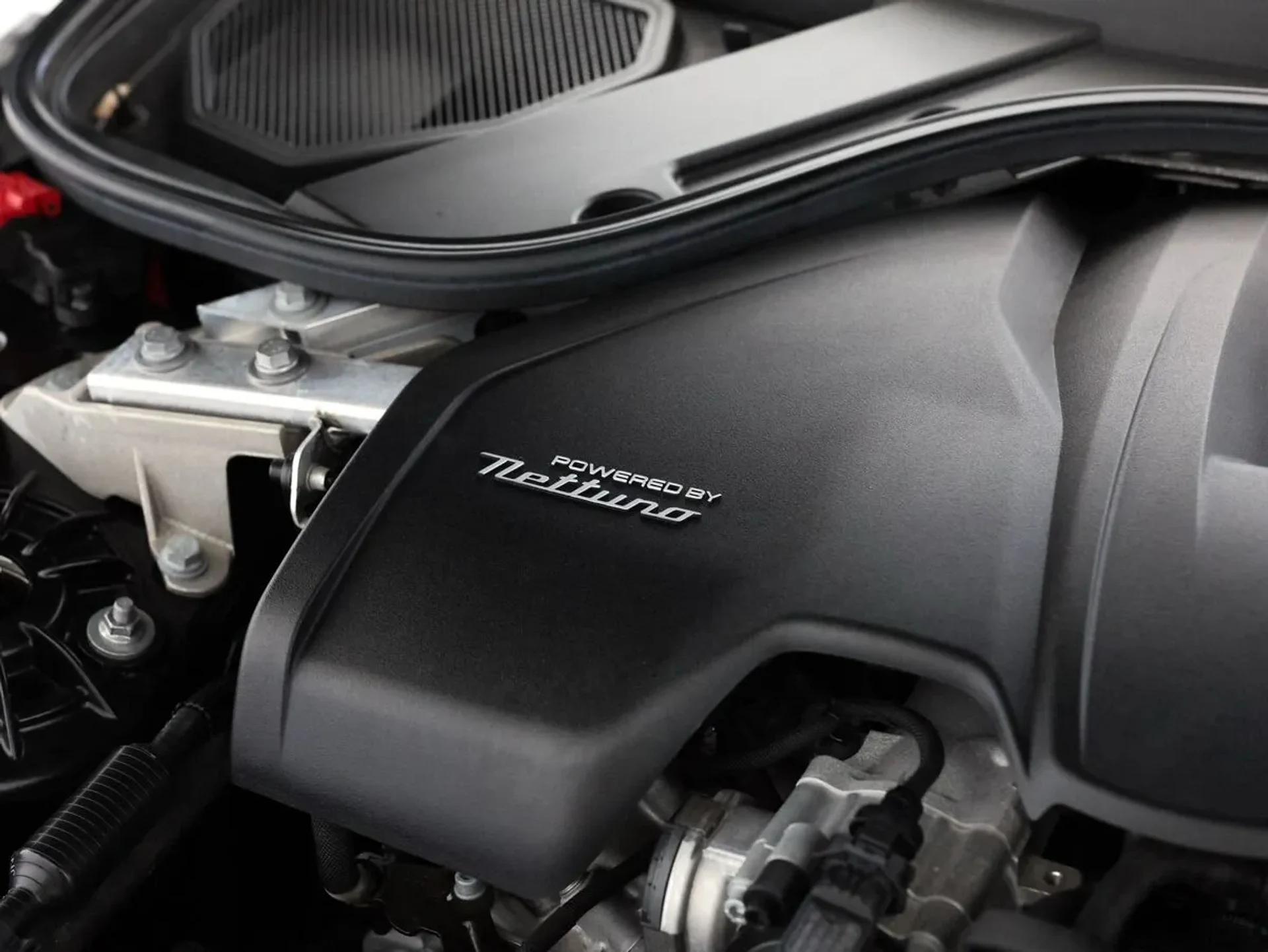 mph019_2144299026_v7vdpmedrulyl66ahc20q512hsw1_c2aa96ad20