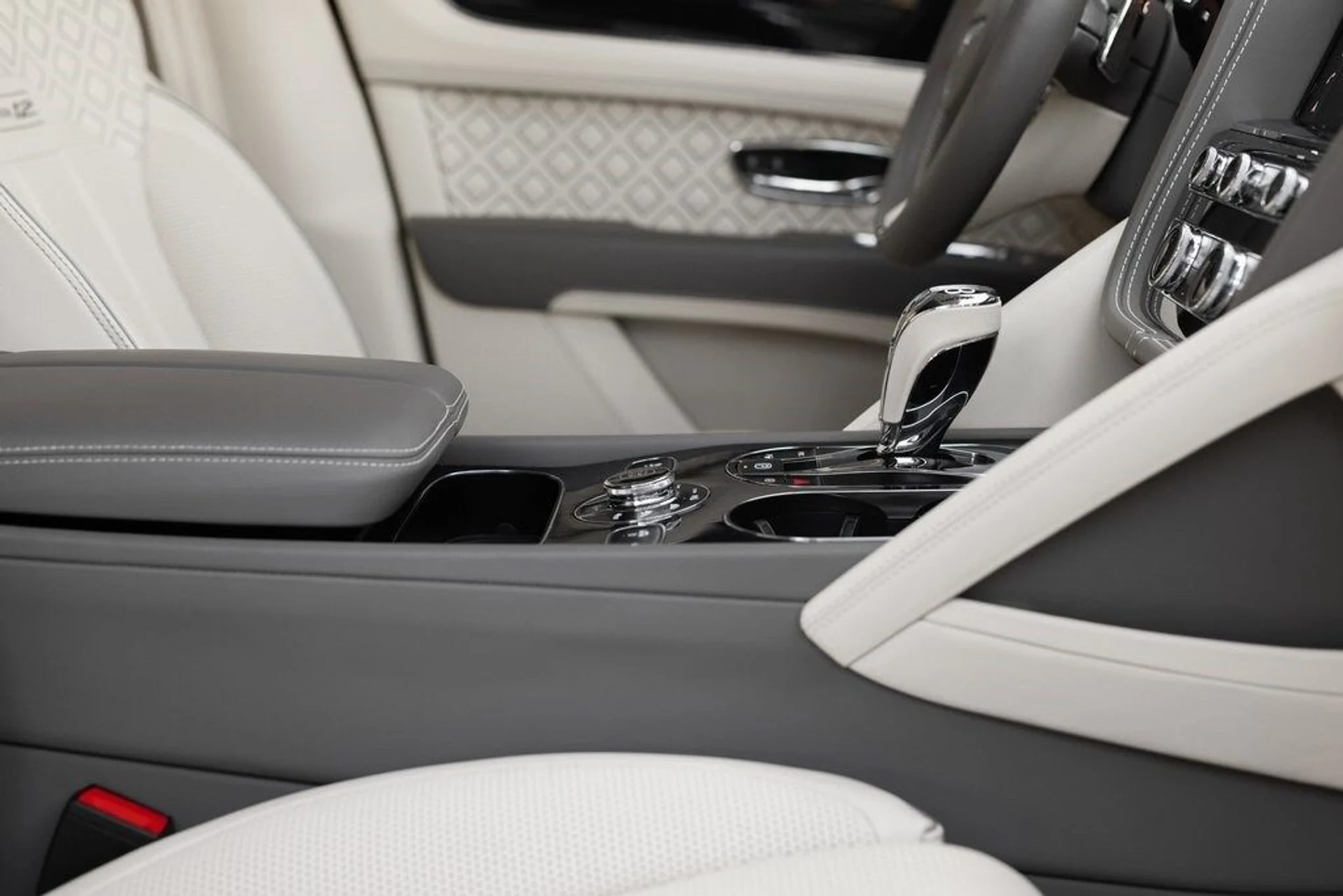 mph019_2146471766_42770111ebd02cd95cee88cc4494d4e4x_858f15e648