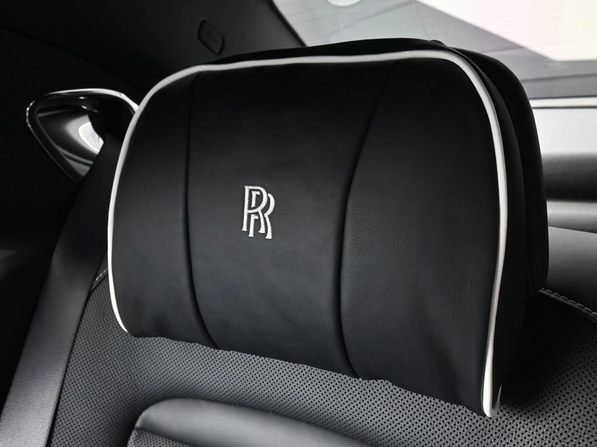 mph019_2146504846_40ac597ad5289a043d8f61663824334ex_570ccbc382