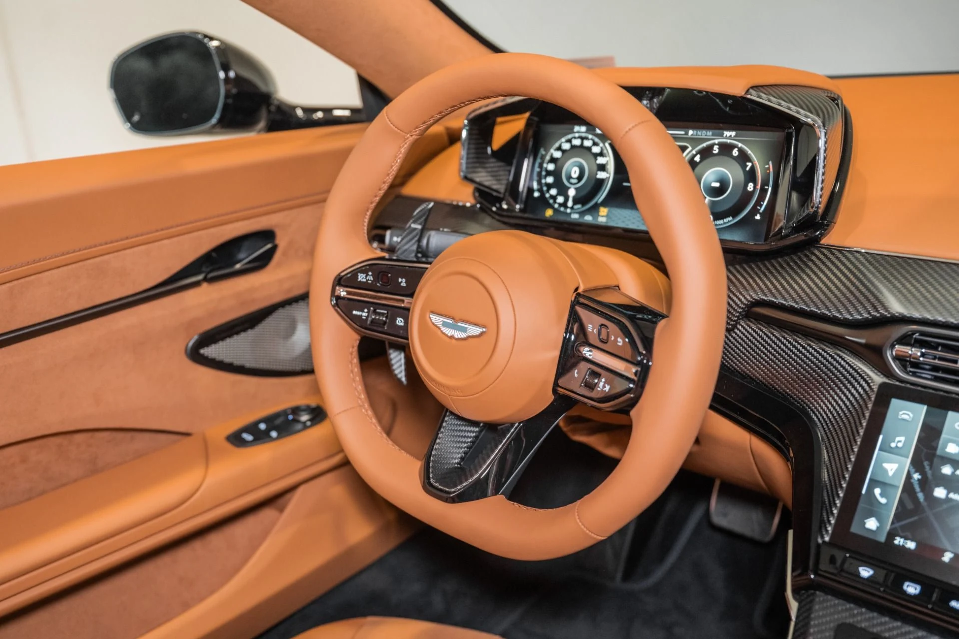 mph019_2147547568_New_2026_Aston_Martin_Vantage_S_1778078378_2062b7dfde
