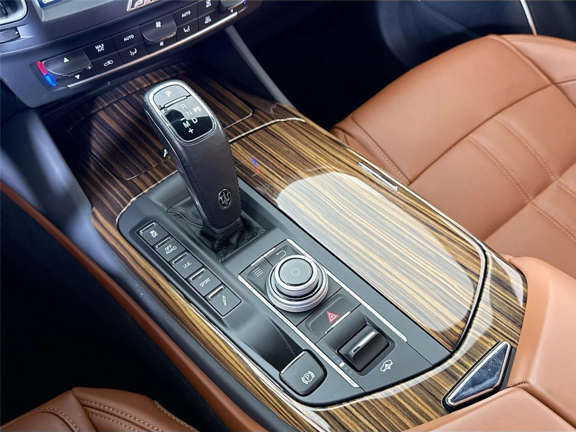 mph019_2155766868_97cab381638dc30d586b1be2743ca561_643a32f78d