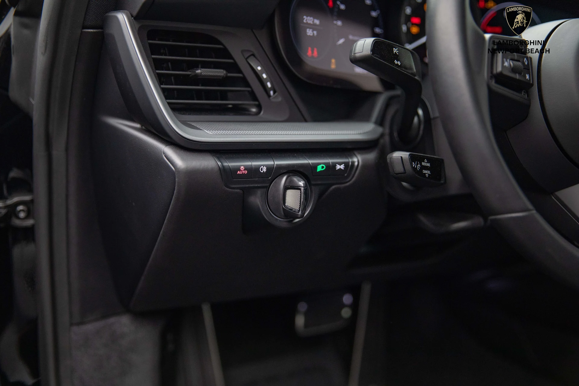 mph019_2157144113_b8456d7b2c3be5e15710646b8f544ad4_501f4f46ec