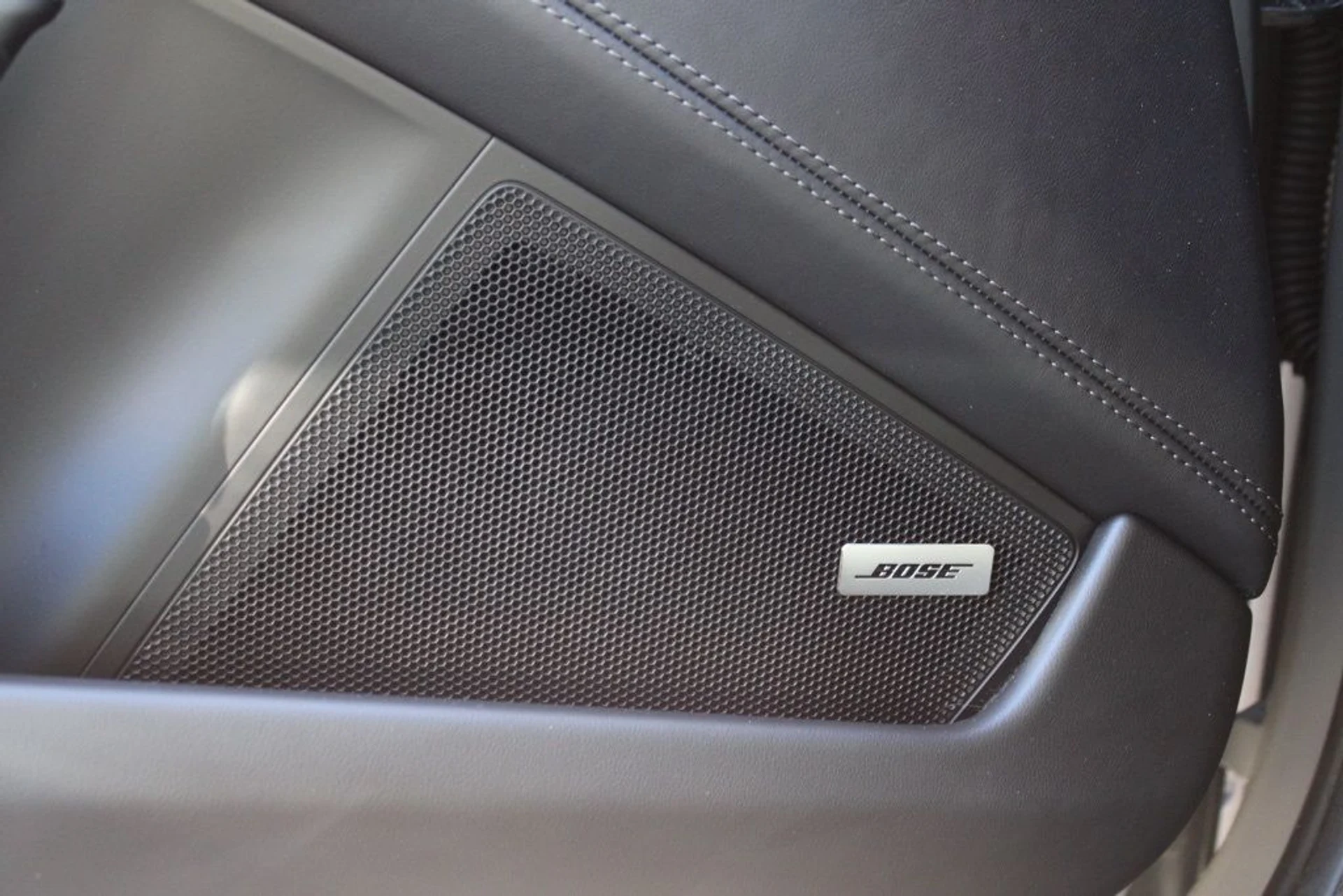 mph019_2157784465_e2a0896bc1105bf41f53e2f441c0c8da_a86faacebe