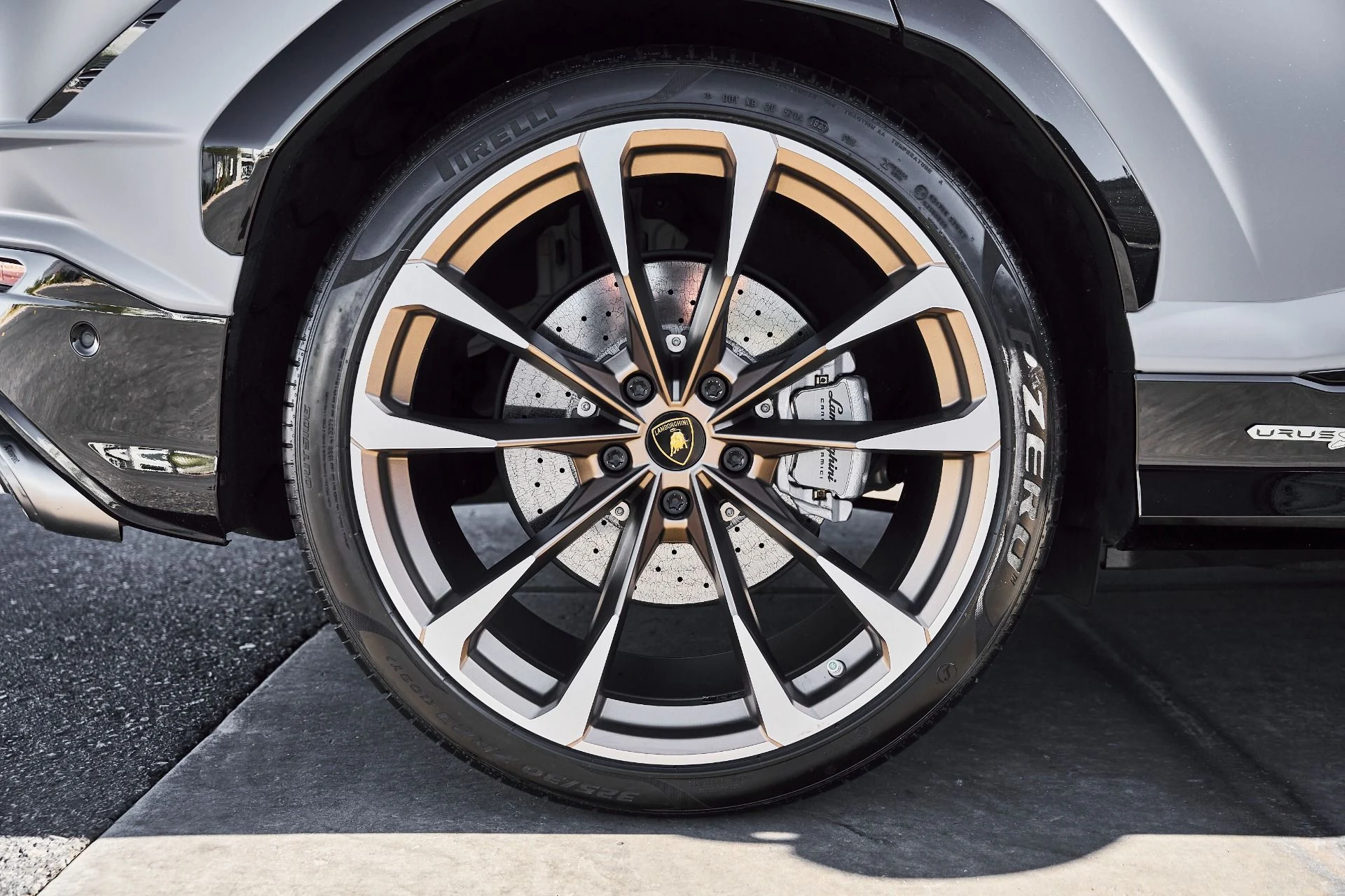 mph019_2161326316_Used_2024_Lamborghini_Urus_S_1779209026_5373e9b09b