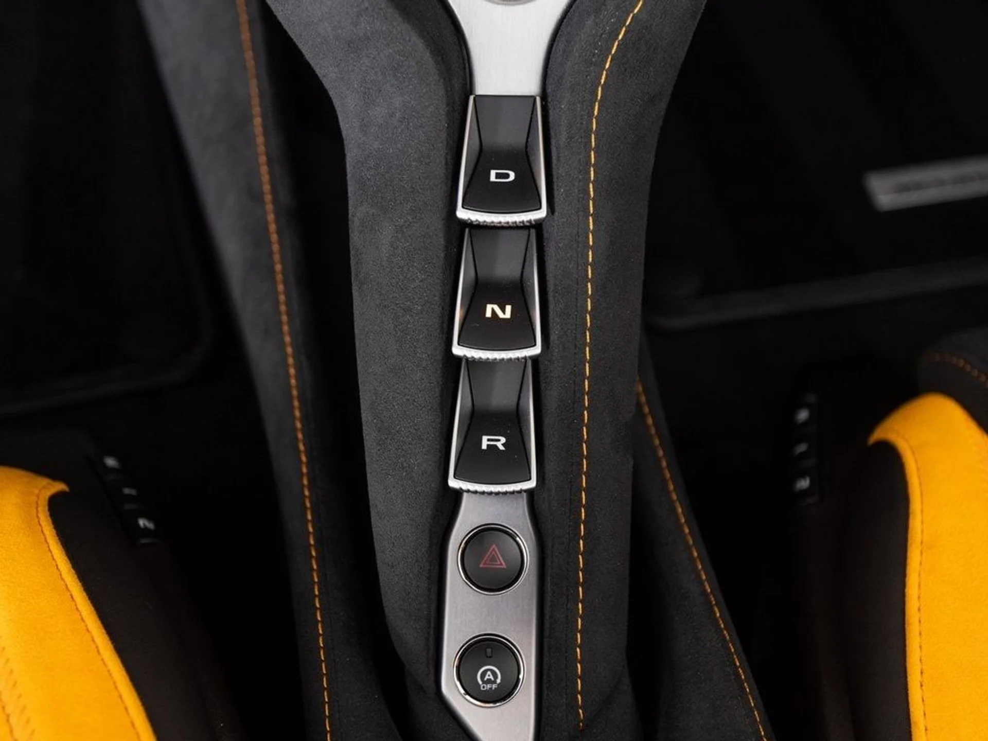 mph019_2166602100_83ed14bdf377449abb9aac7530269d89x_66e38c1ea1