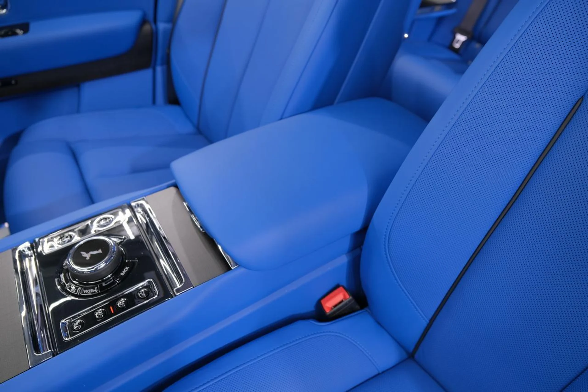 mph019_2177871605_735c7808277c831447a4c1d173db3710_8827ebb16e